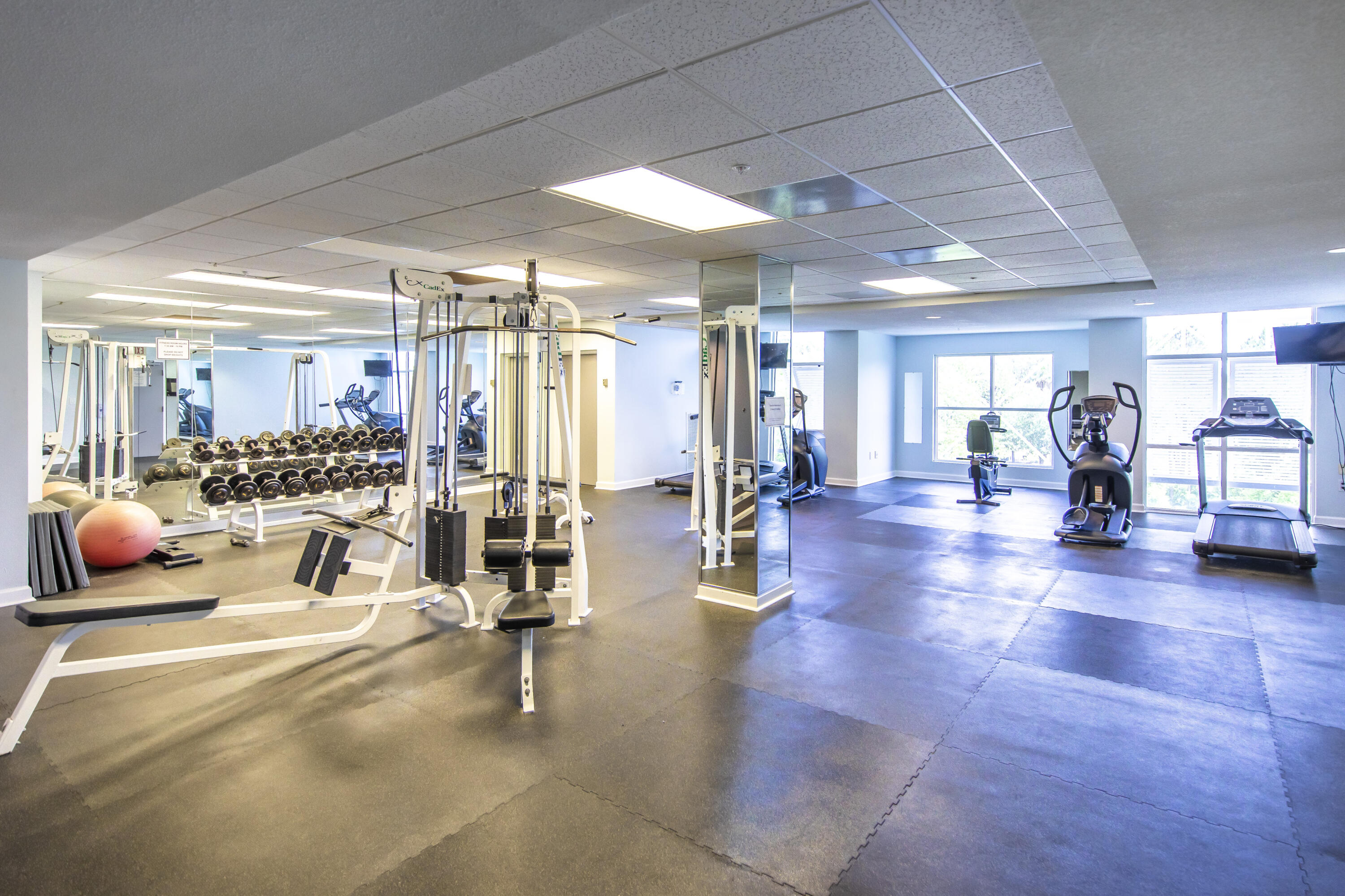 INN AT BLUE MOUNTAIN BEACH - Residential