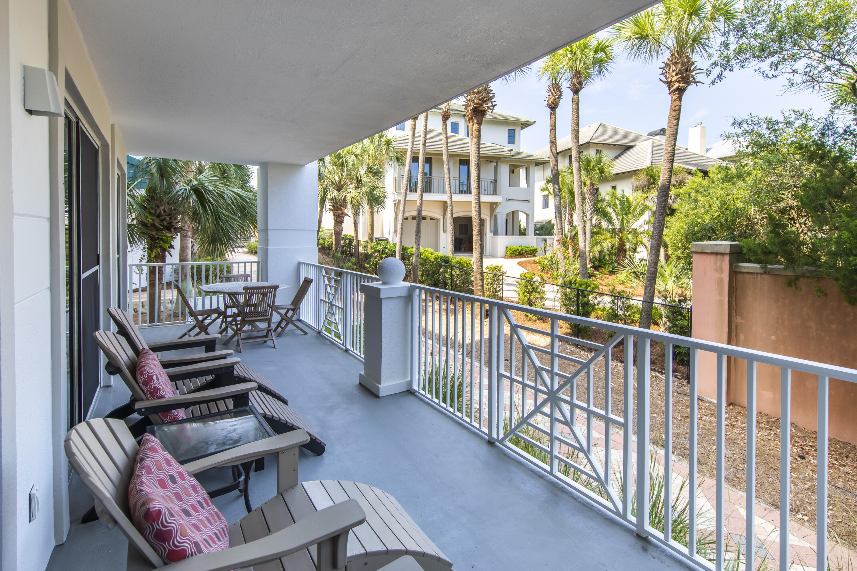 INN AT BLUE MOUNTAIN BEACH - Residential