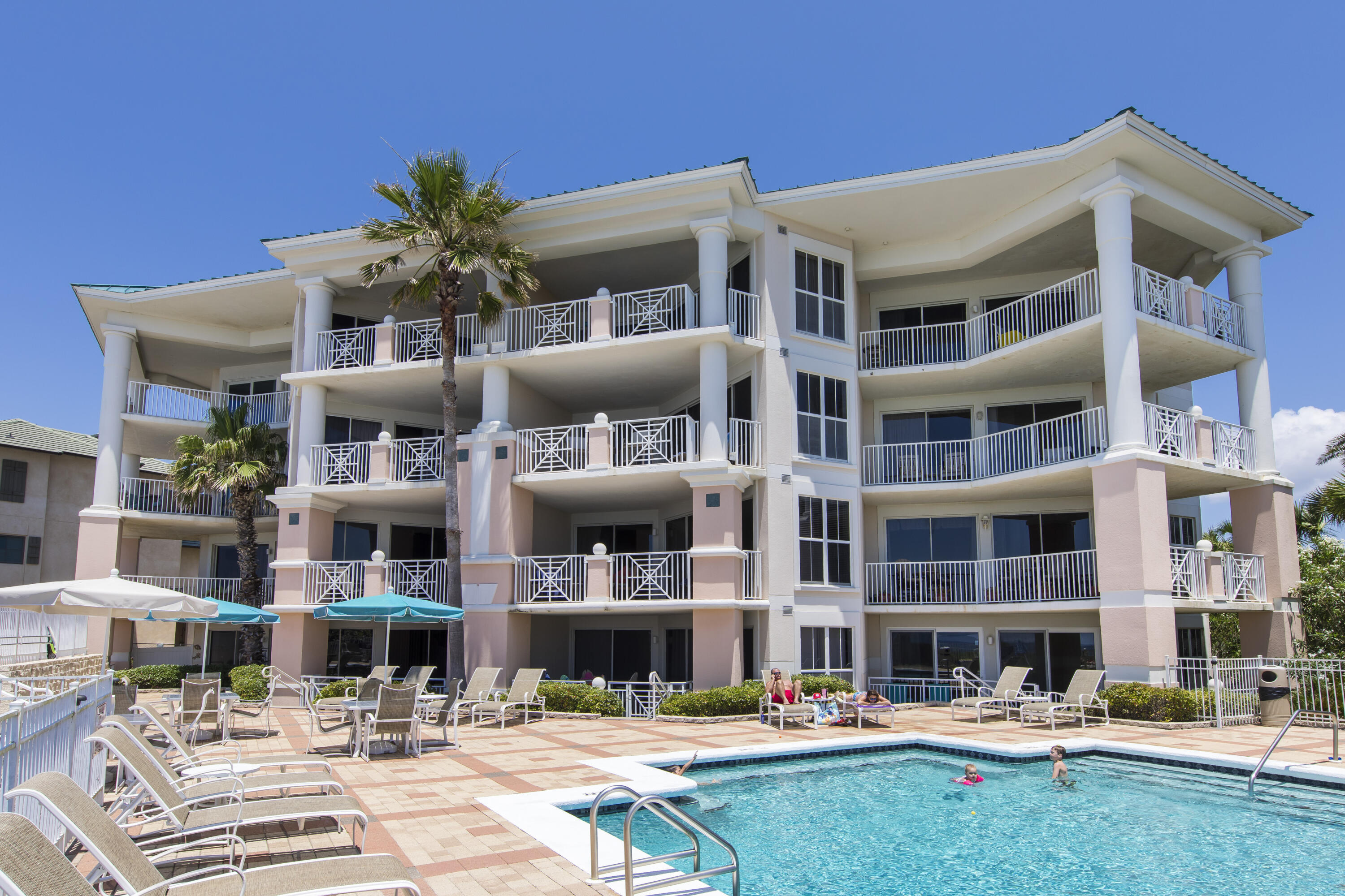 INN AT BLUE MOUNTAIN BEACH - Residential