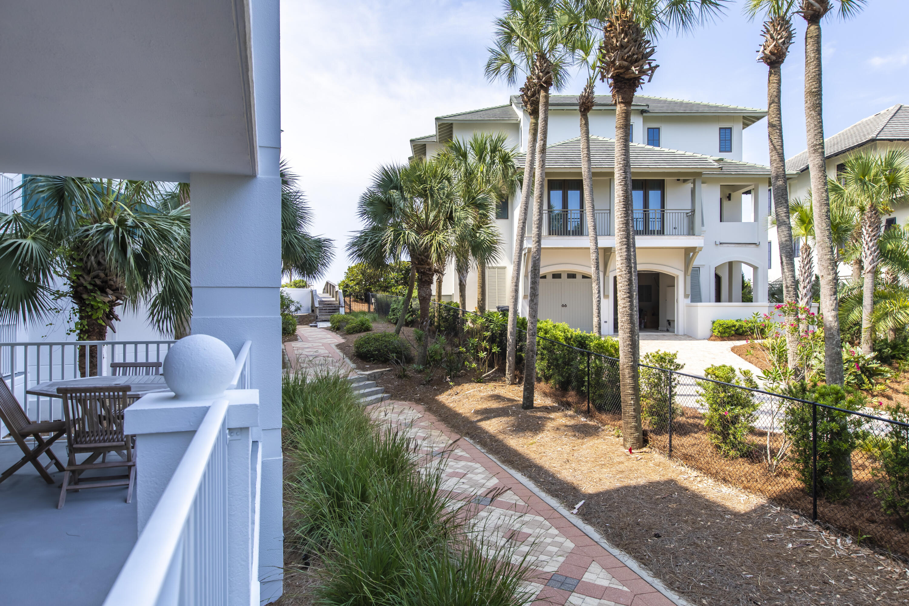 INN AT BLUE MOUNTAIN BEACH - Residential