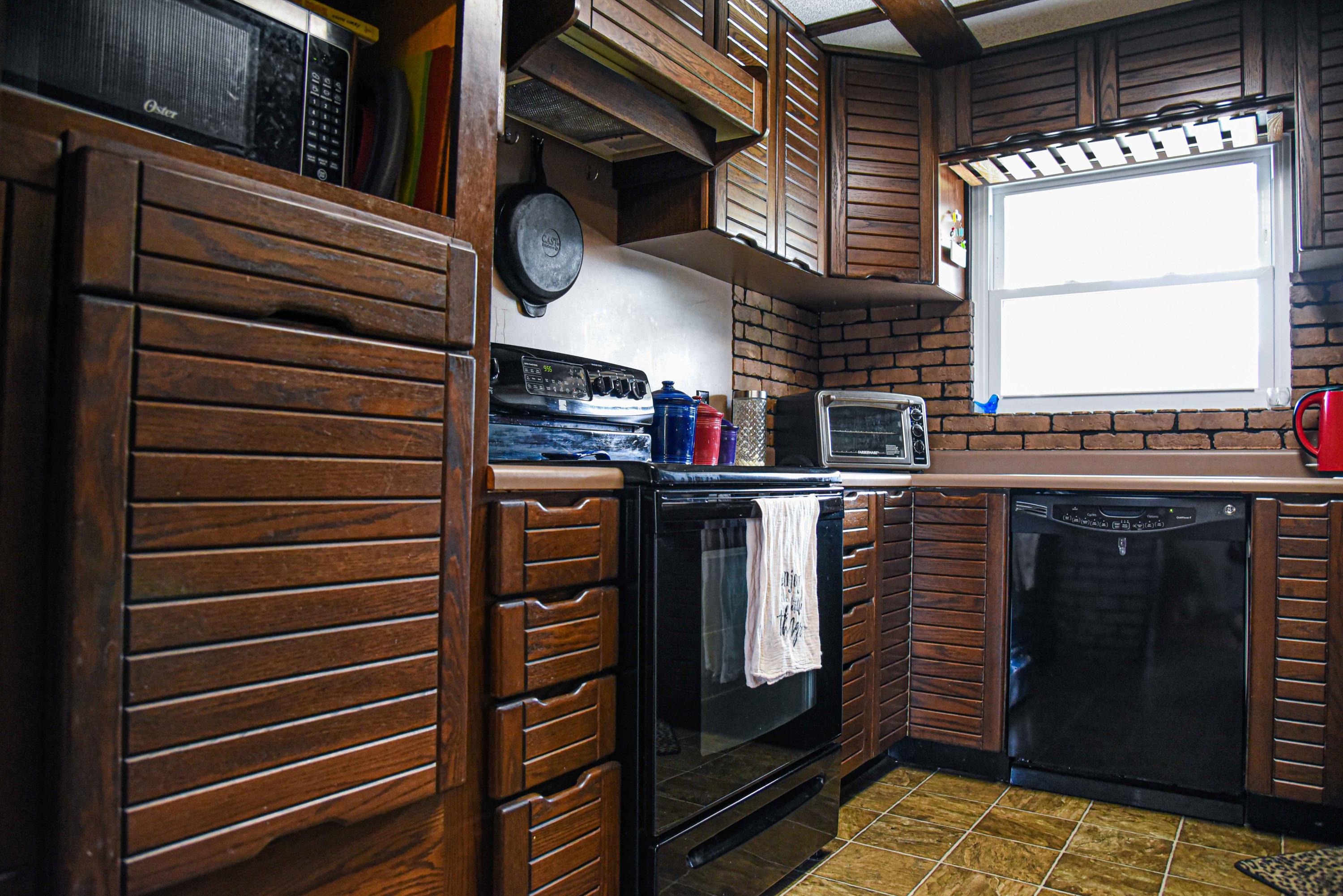 BAYOU WOODS - Residential