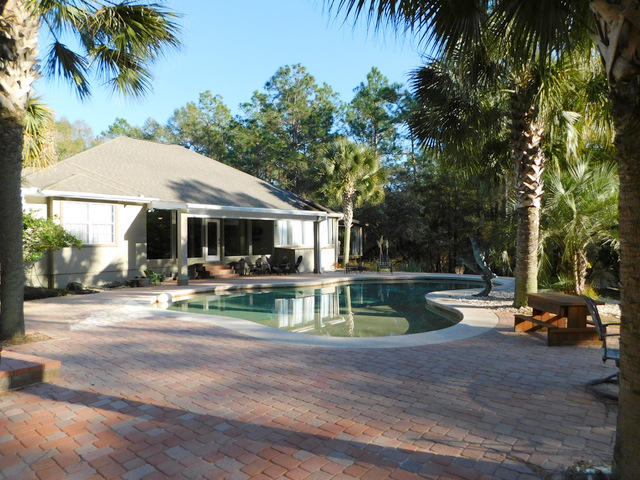 METES AND BOUNDS - Residential