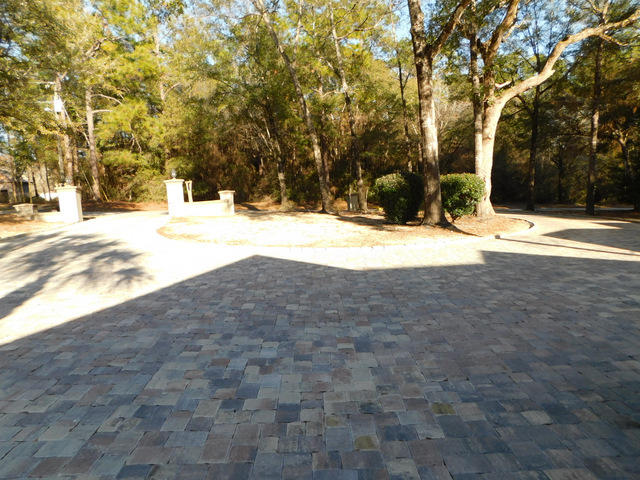 METES AND BOUNDS - Residential