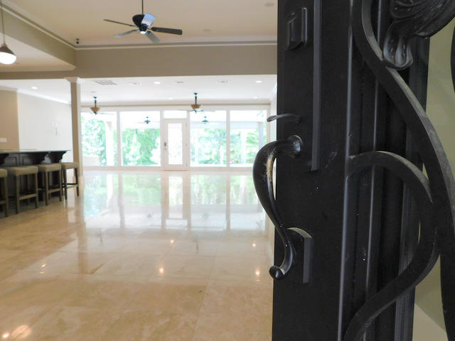 METES AND BOUNDS - Residential