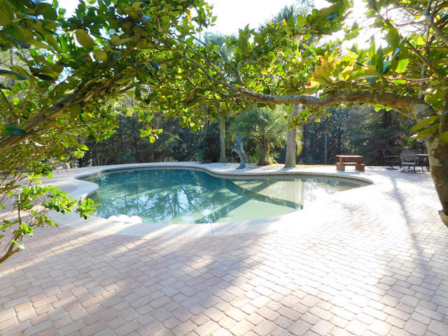 METES AND BOUNDS - Residential