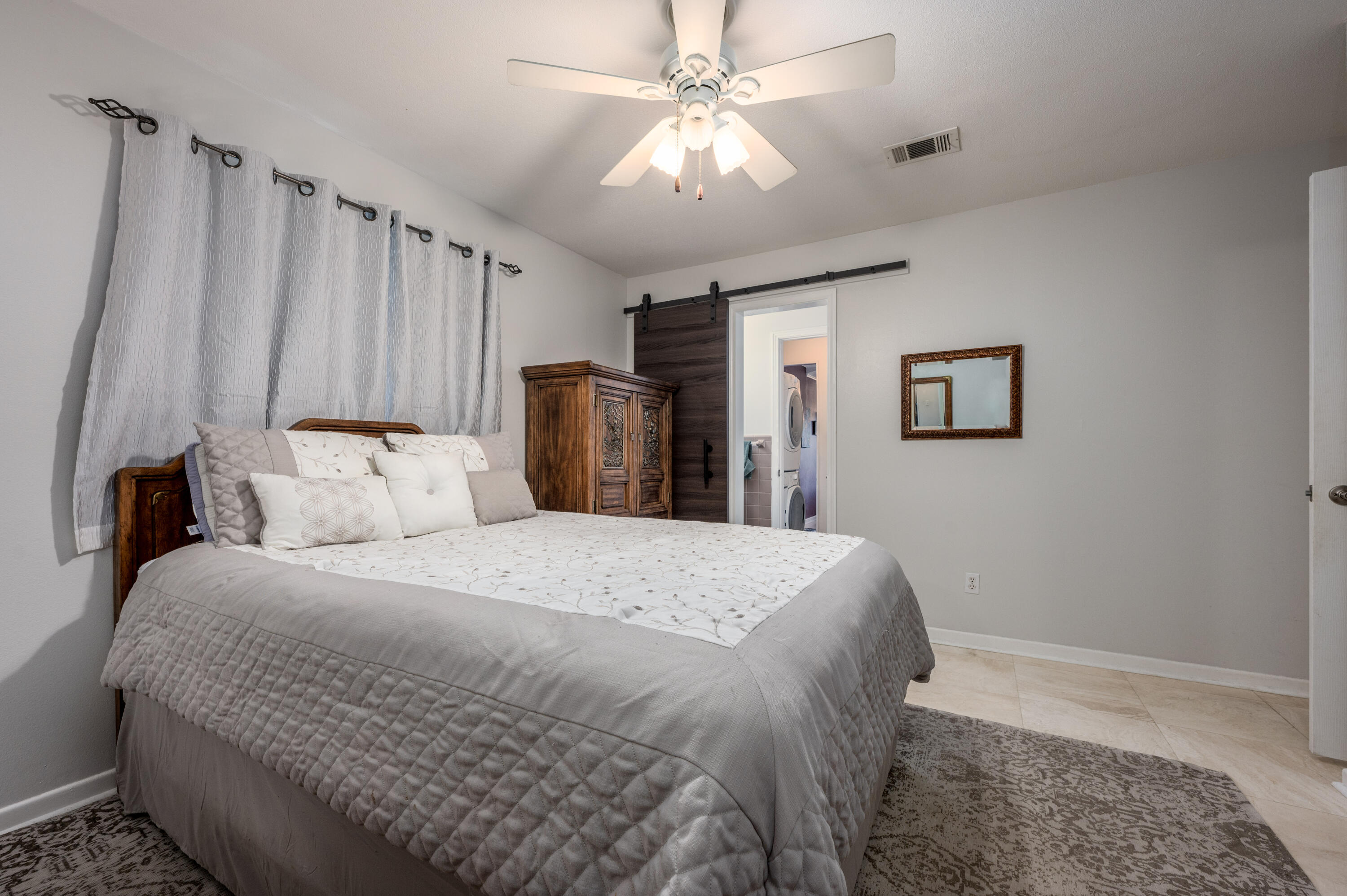 CINCO BAYOU - Residential