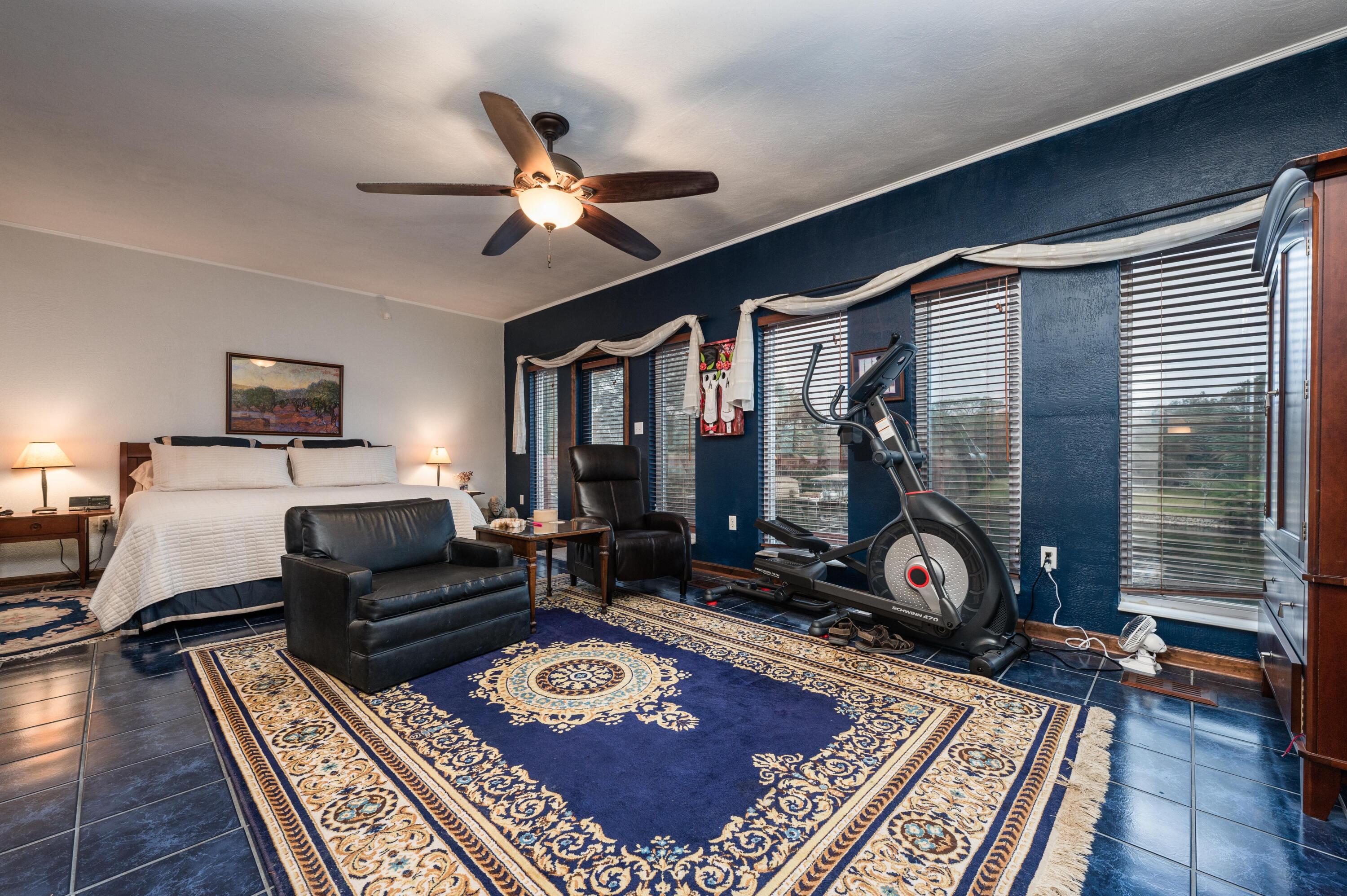 CINCO BAYOU - Residential