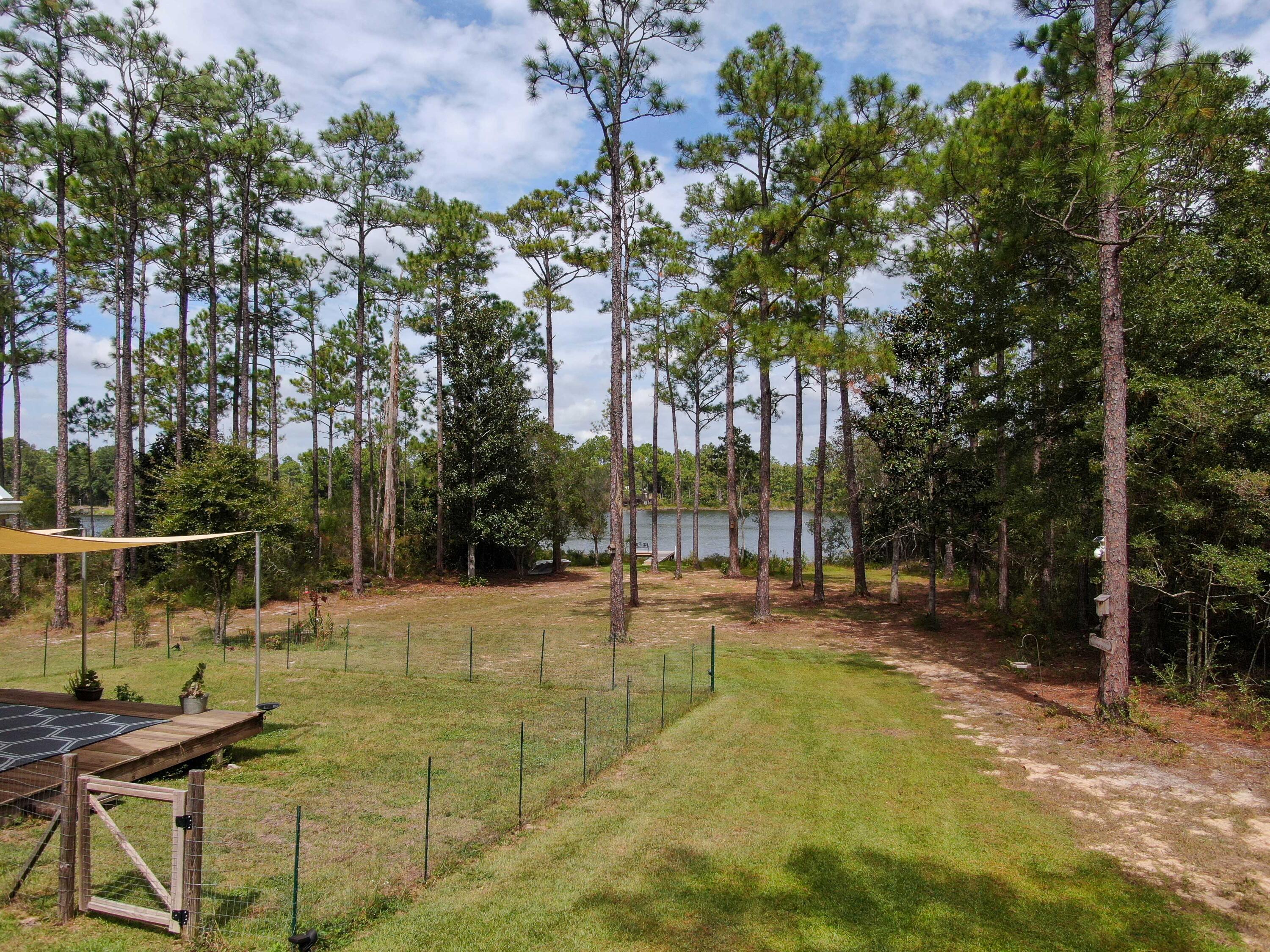 IMPERIAL LAKES - Residential