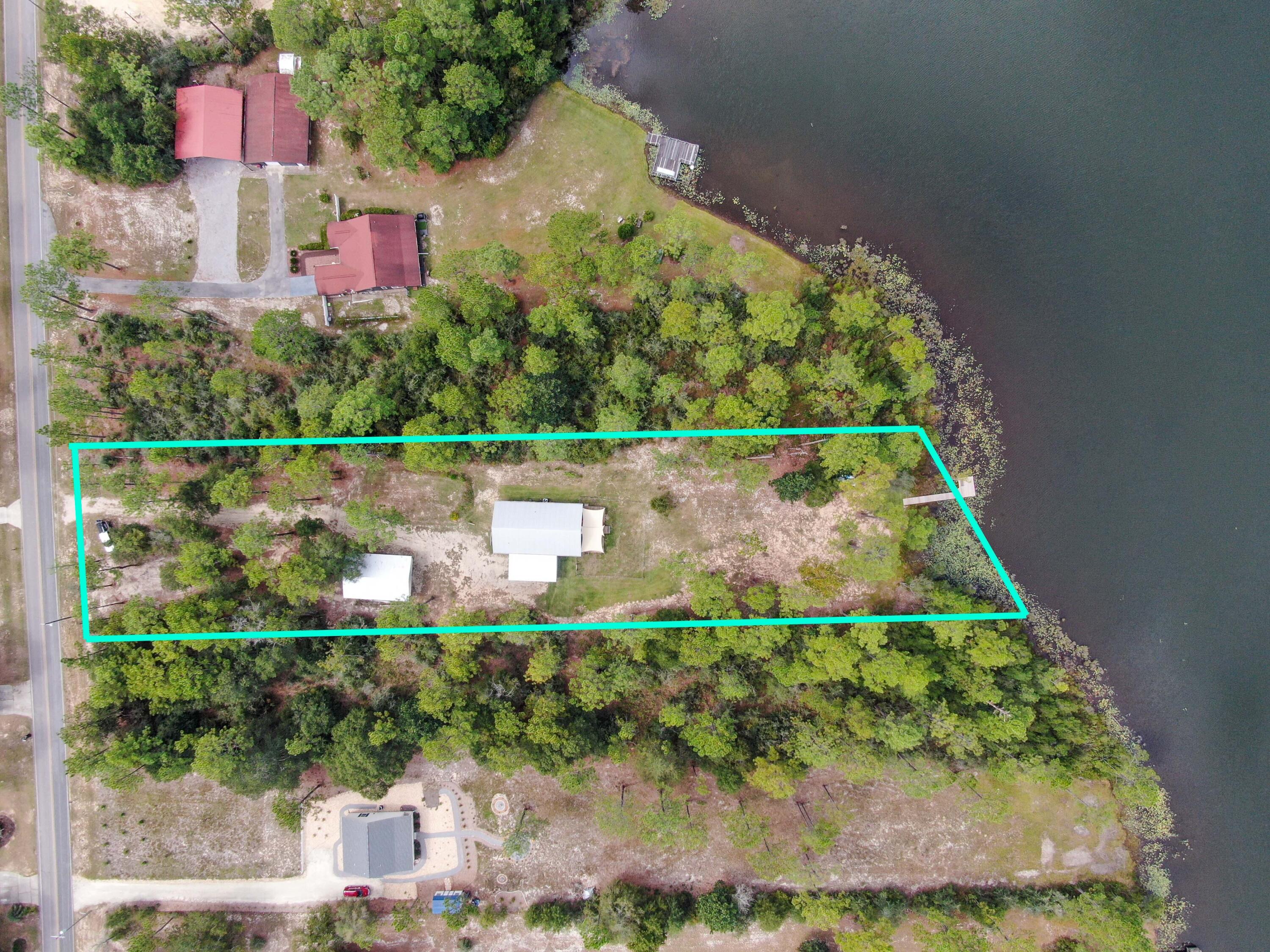 IMPERIAL LAKES - Residential