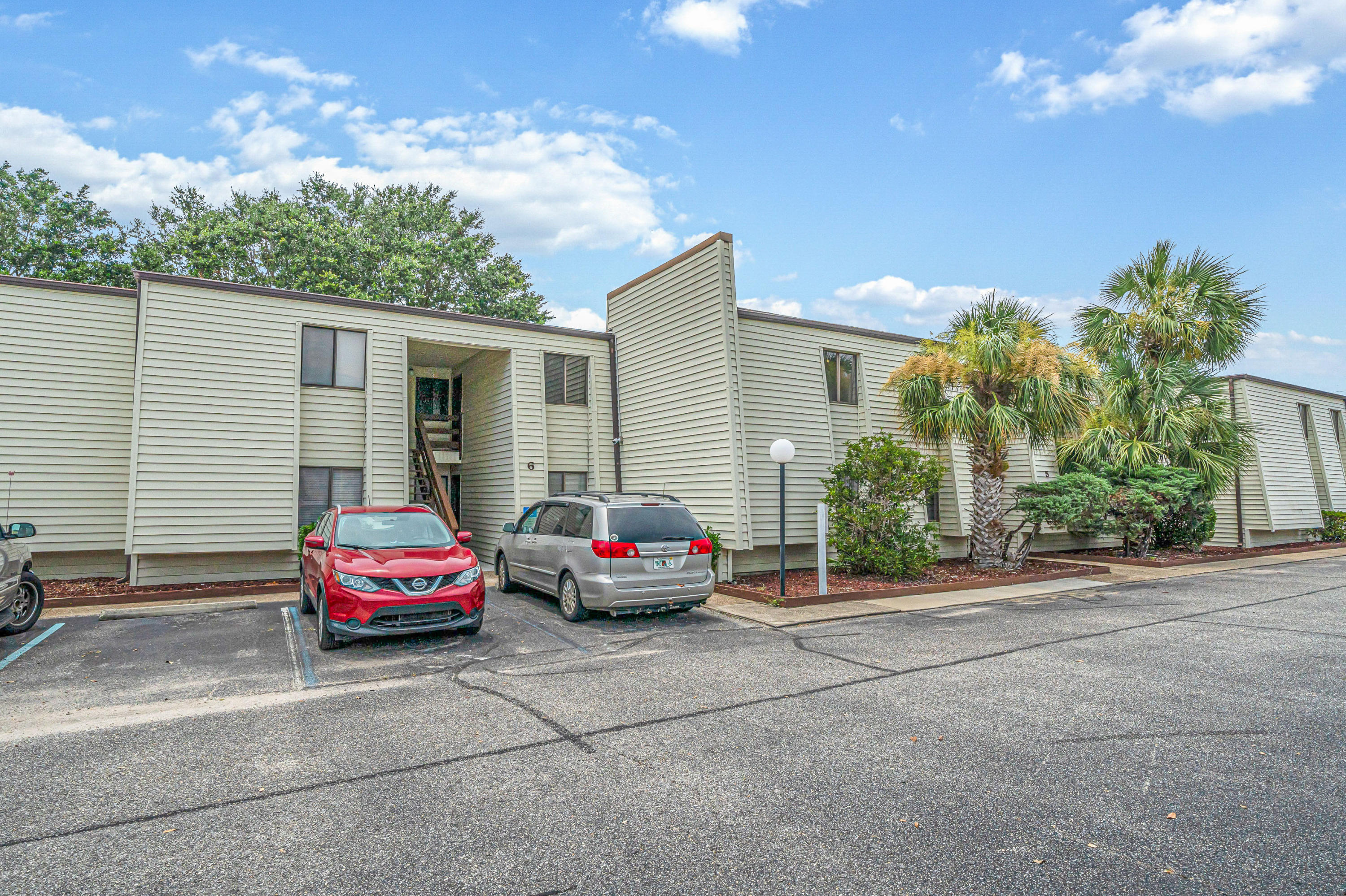 FOUNTAINHEAD CONDO - Residential