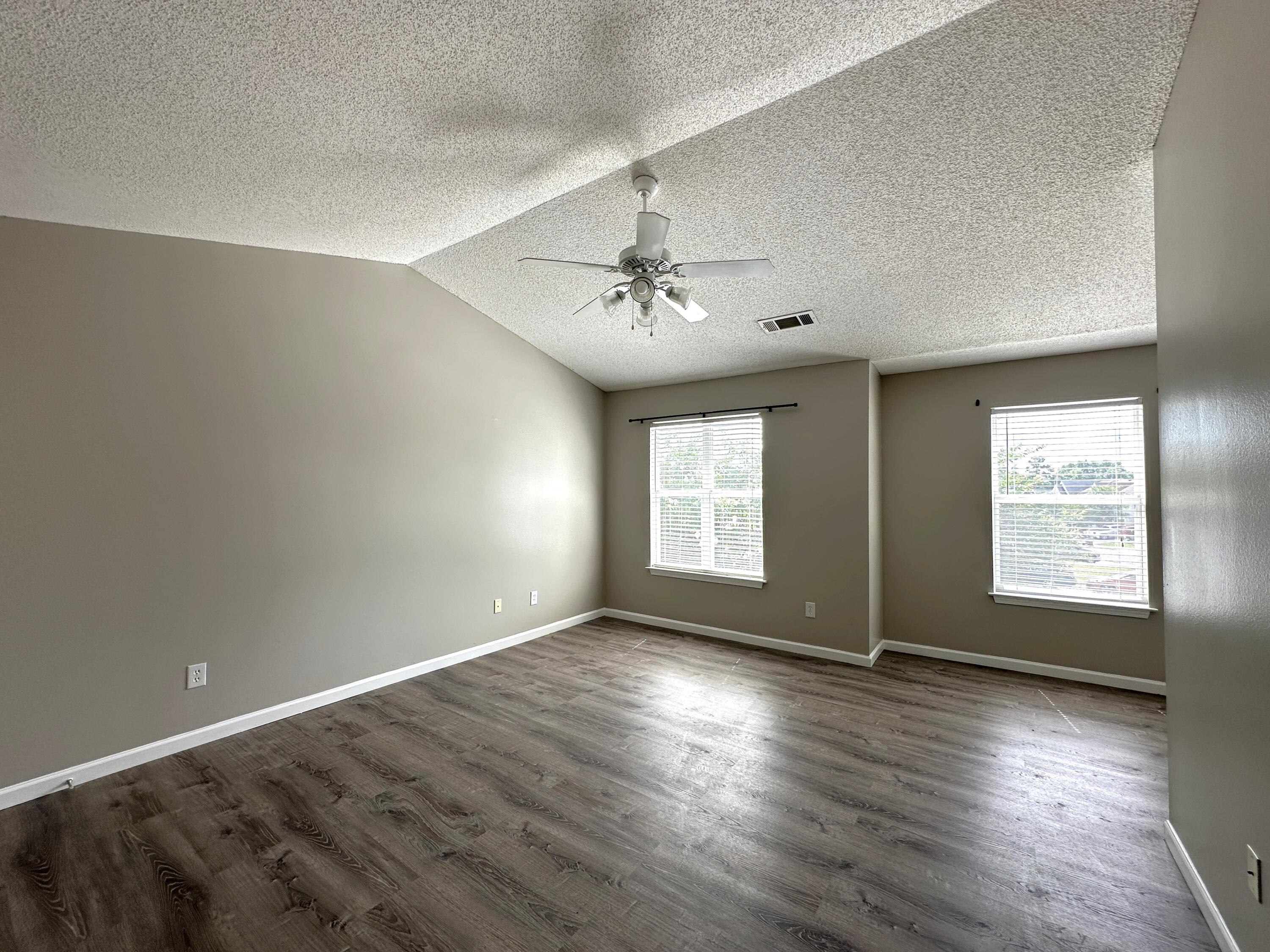 Stillwell Estates - Residential Lease