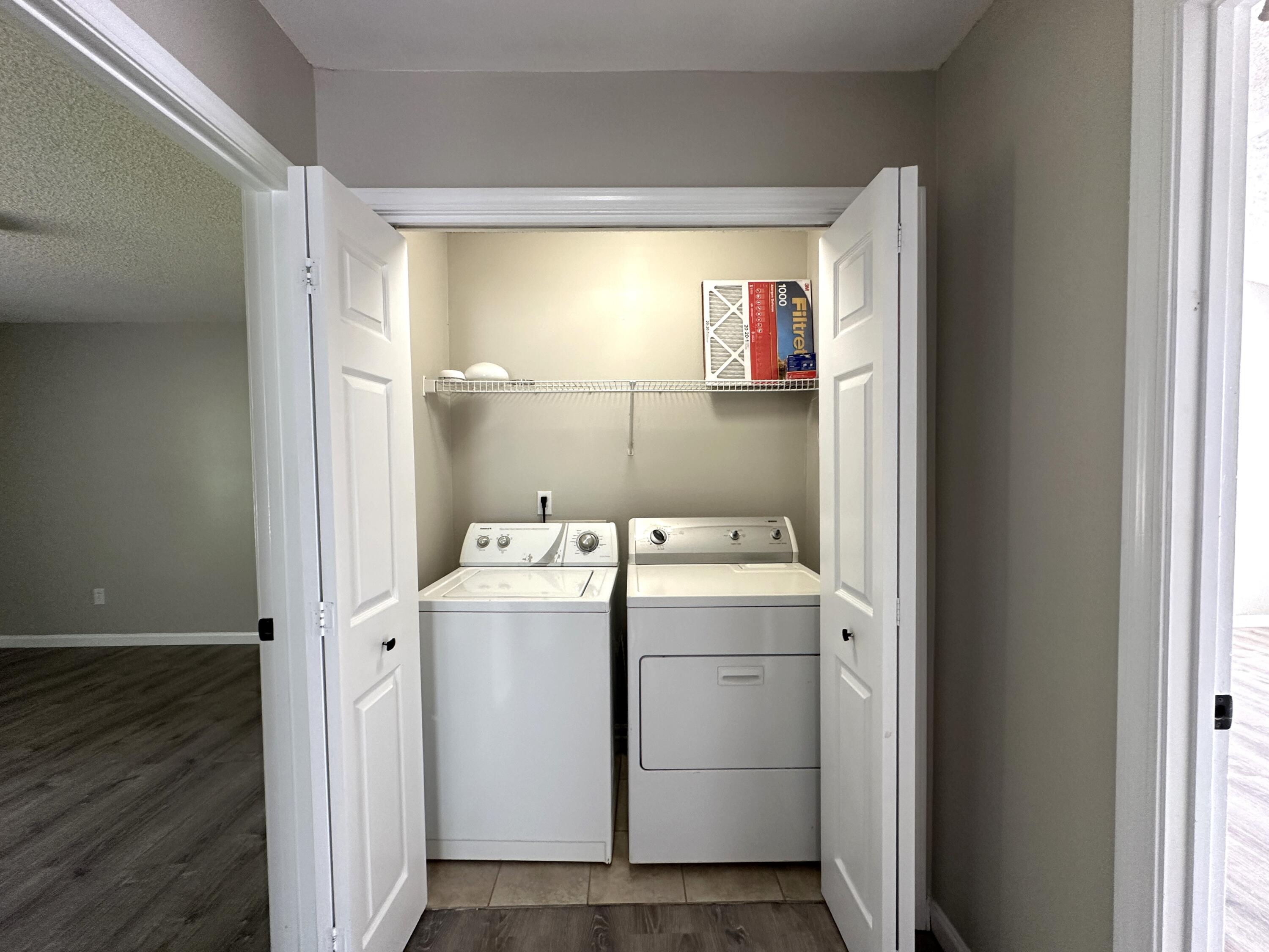 Stillwell Estates - Residential Lease