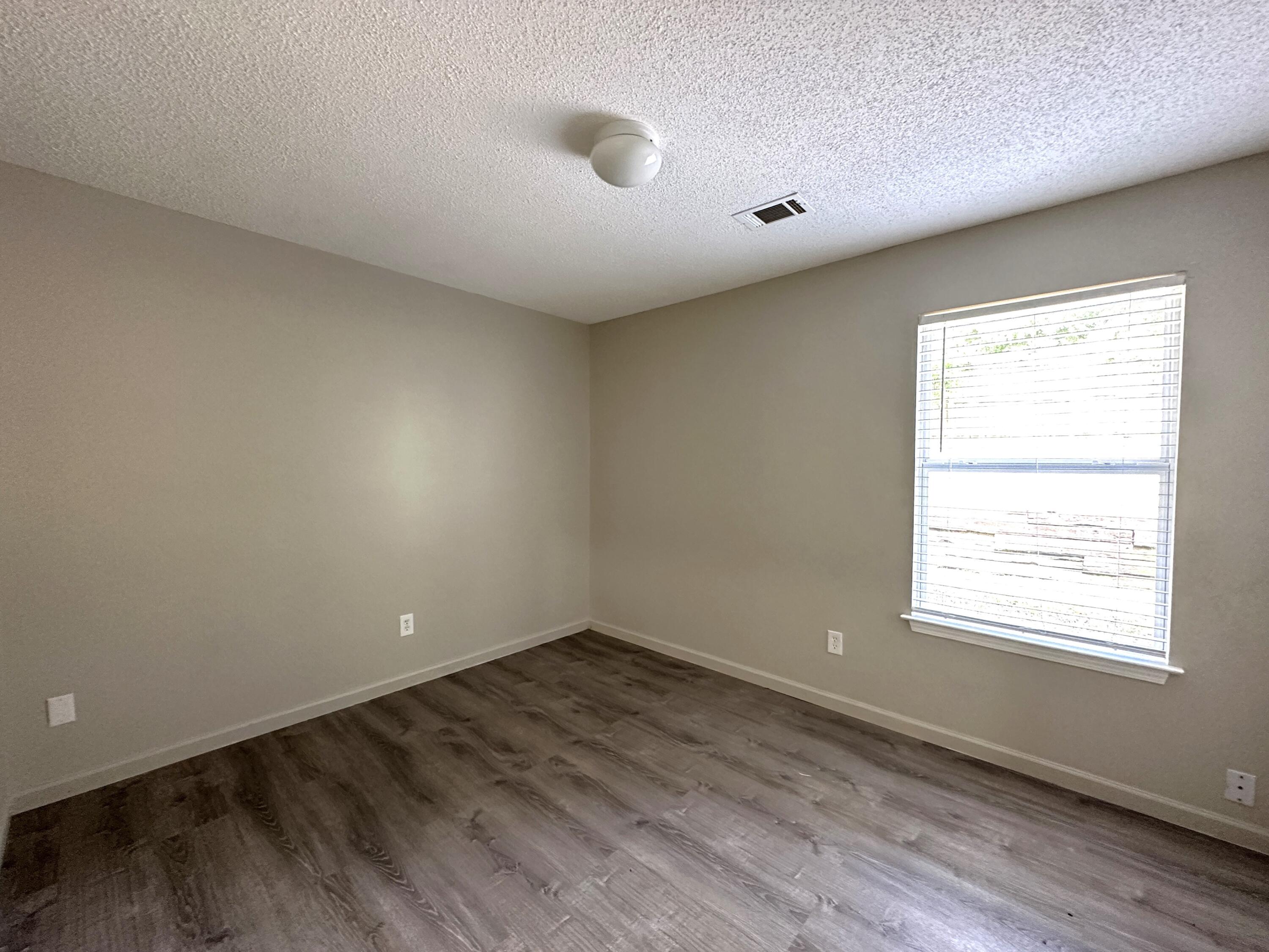 Stillwell Estates - Residential Lease