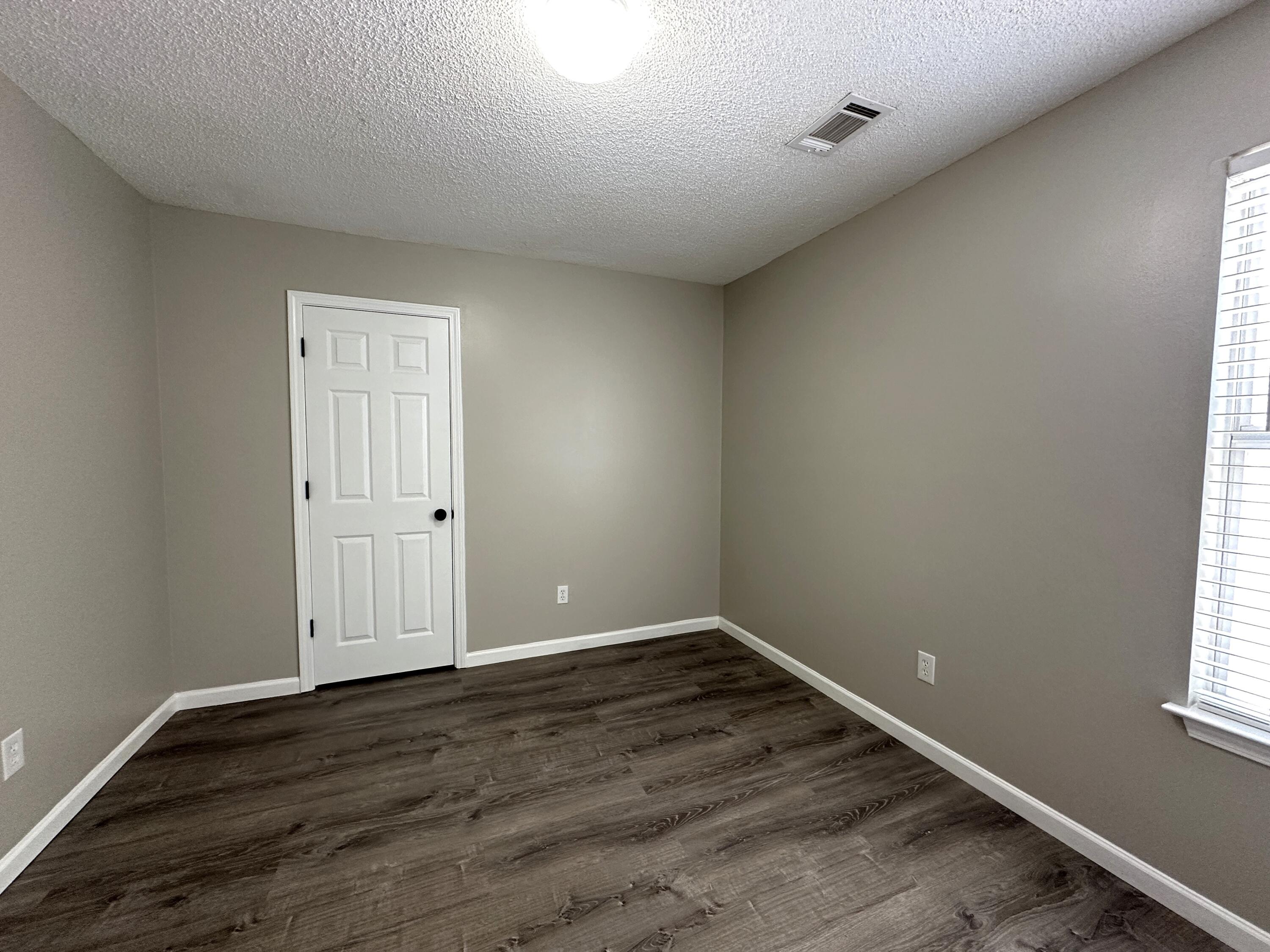 Stillwell Estates - Residential Lease