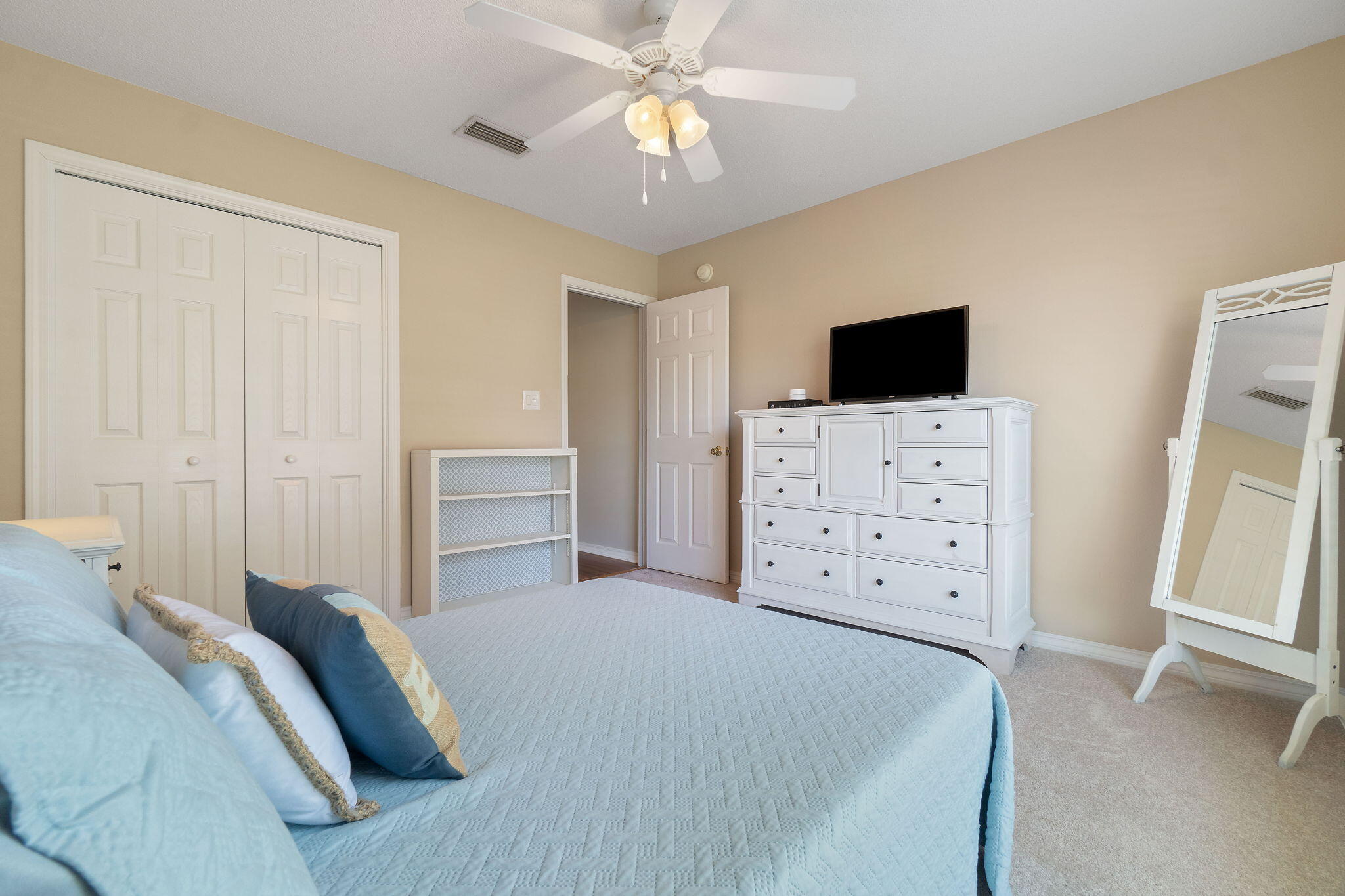 HIDDEN CREEK AT HOLLEY BY THE SEA - Residential
