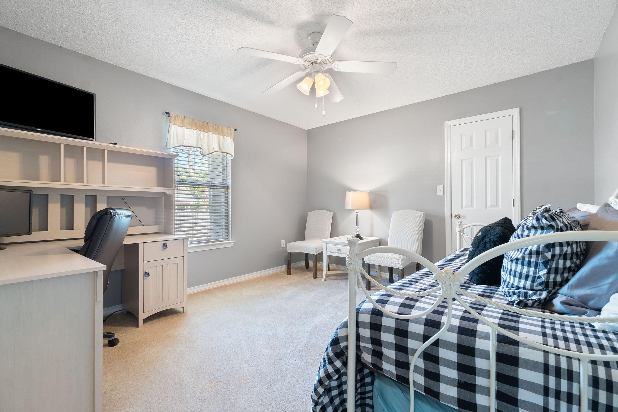 HIDDEN CREEK AT HOLLEY BY THE SEA - Residential