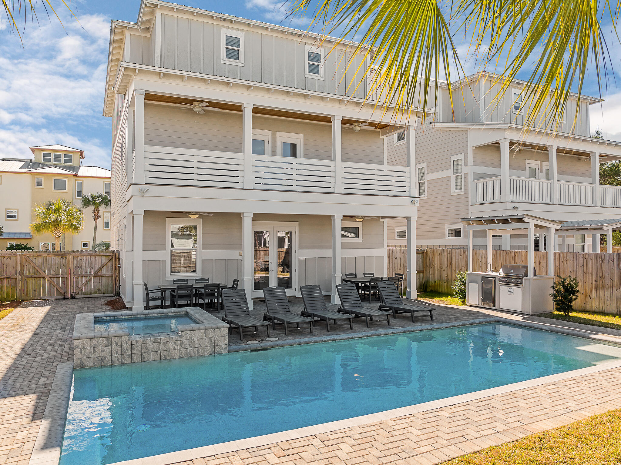 FRANGISTA BEACH 1ST ADDN - Residential