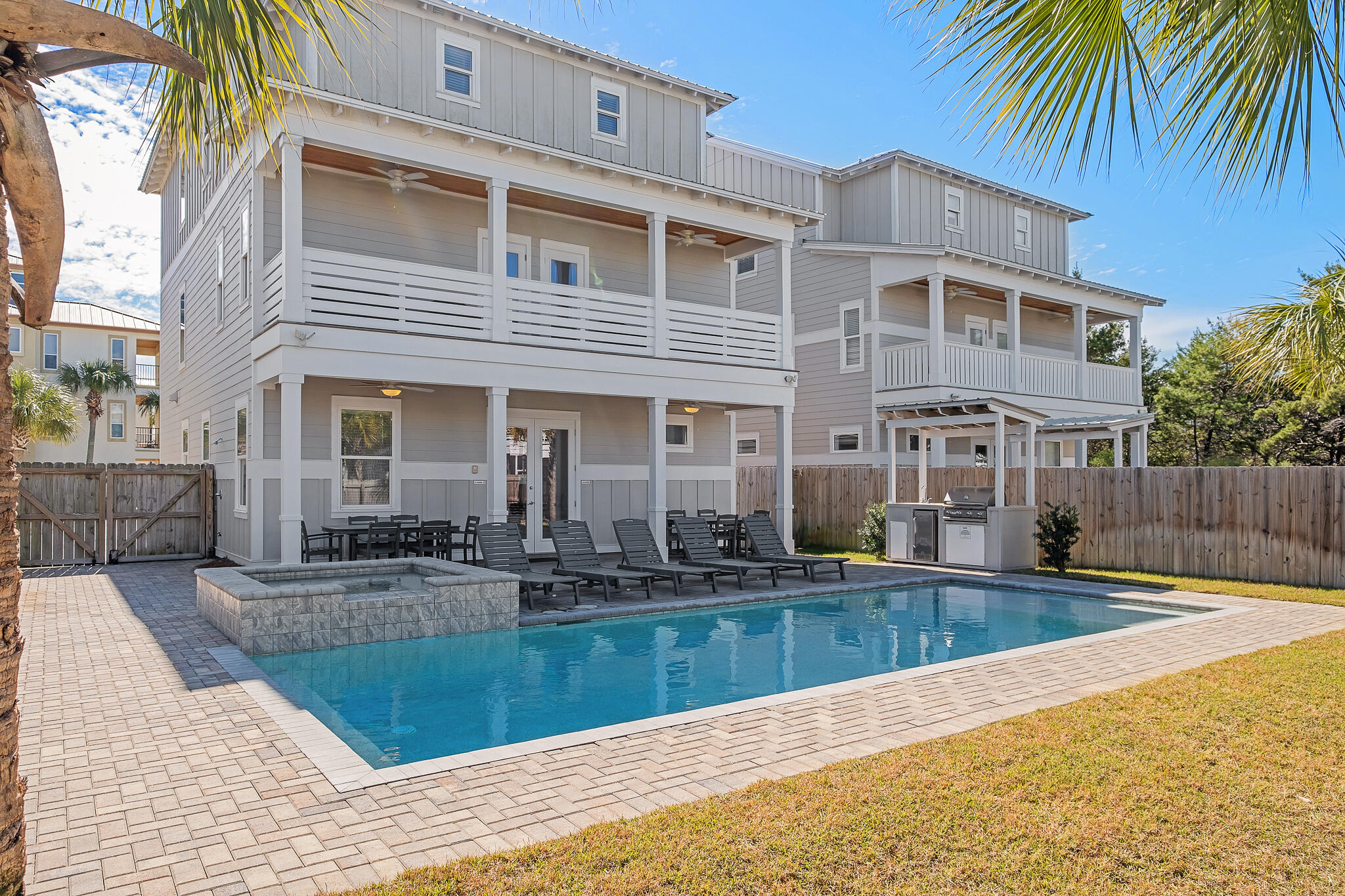 FRANGISTA BEACH 1ST ADDN - Residential