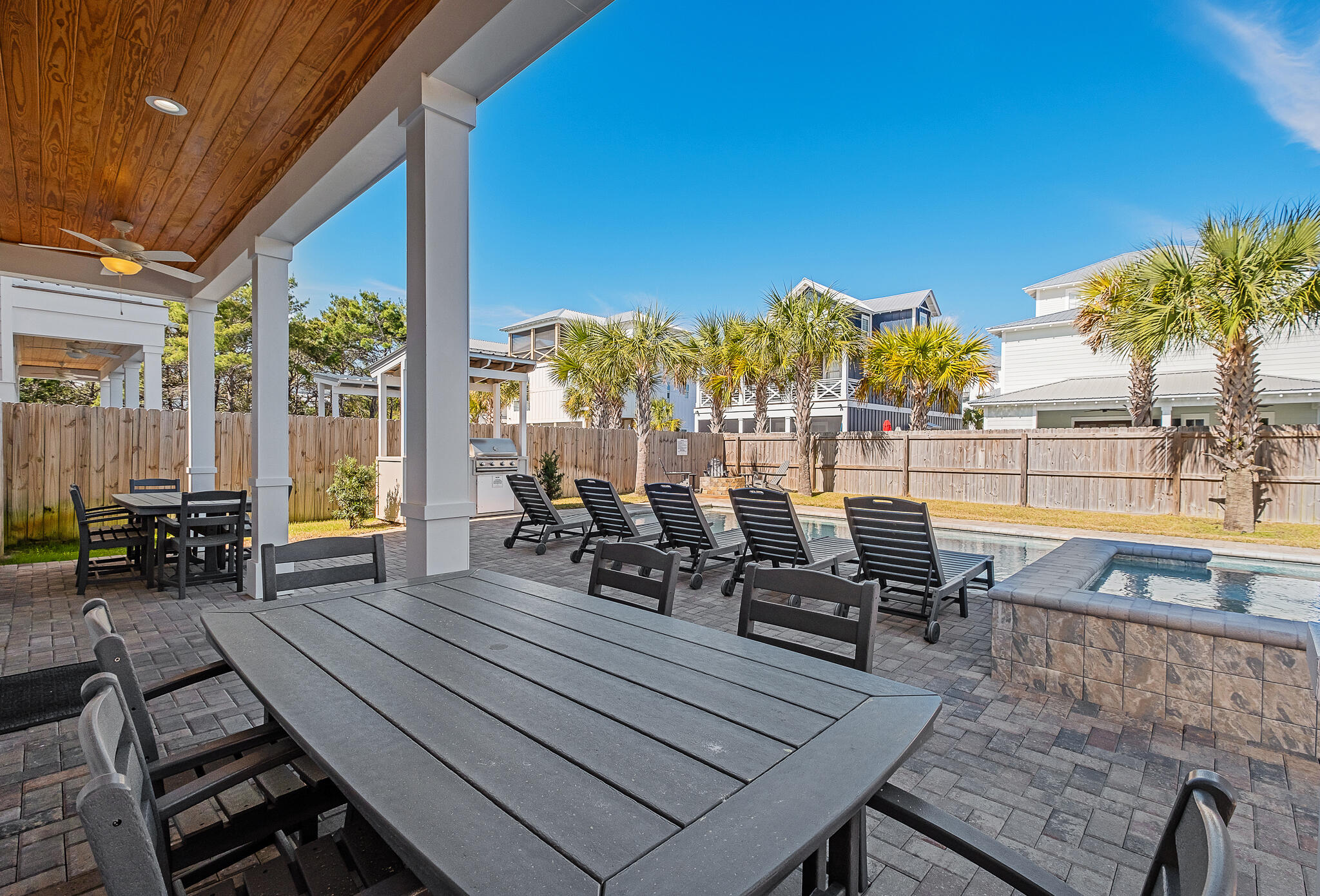 FRANGISTA BEACH 1ST ADDN - Residential