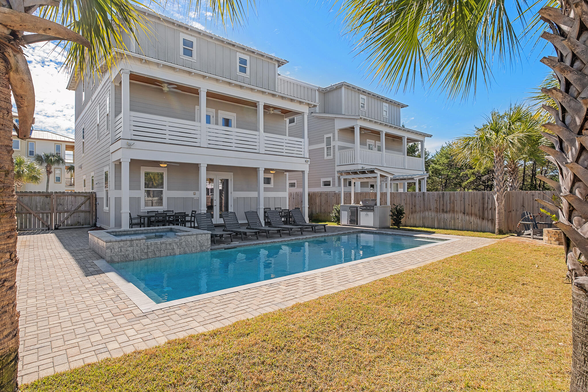 FRANGISTA BEACH 1ST ADDN - Residential