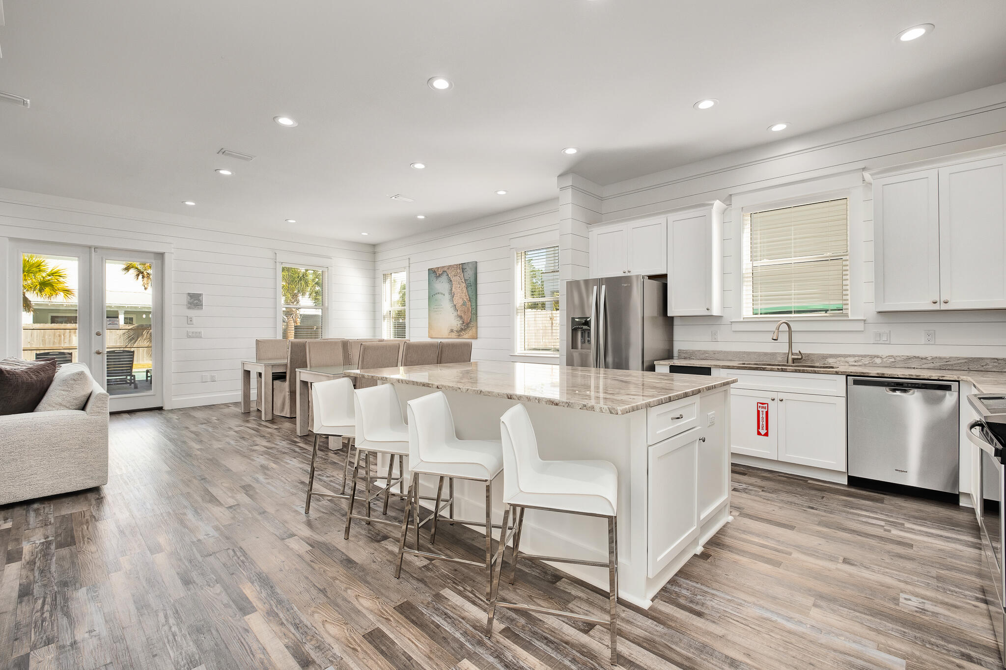 FRANGISTA BEACH 1ST ADDN - Residential