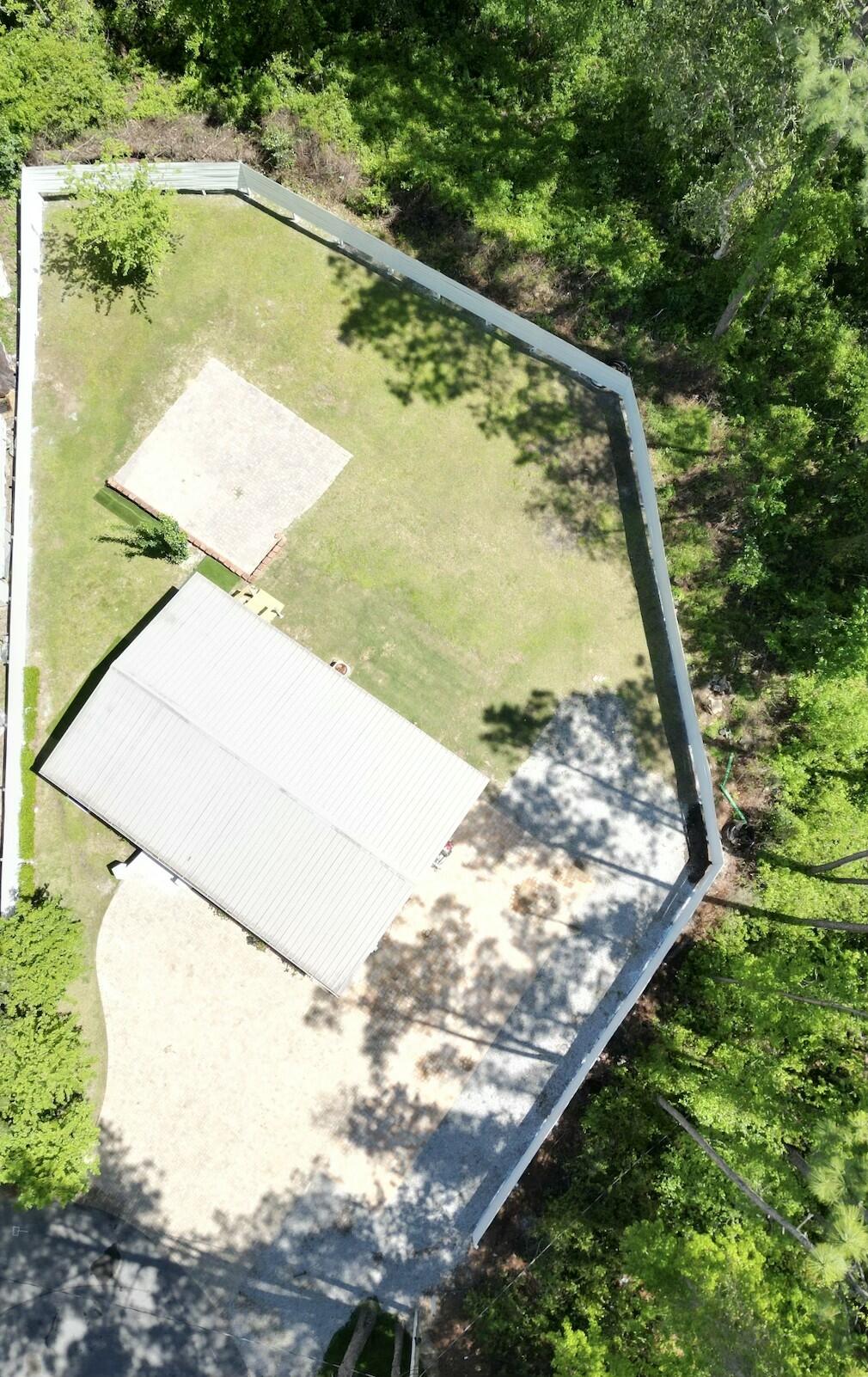 CREEKSIDE - Residential