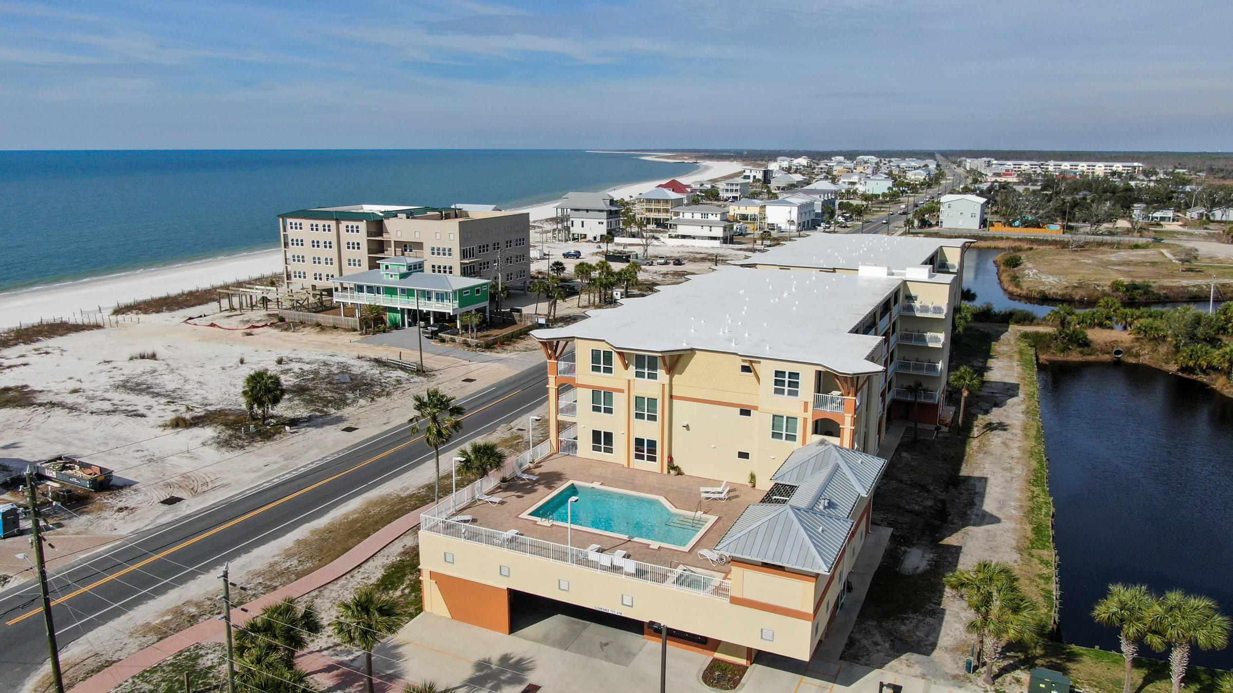 Summerhouse - Residential