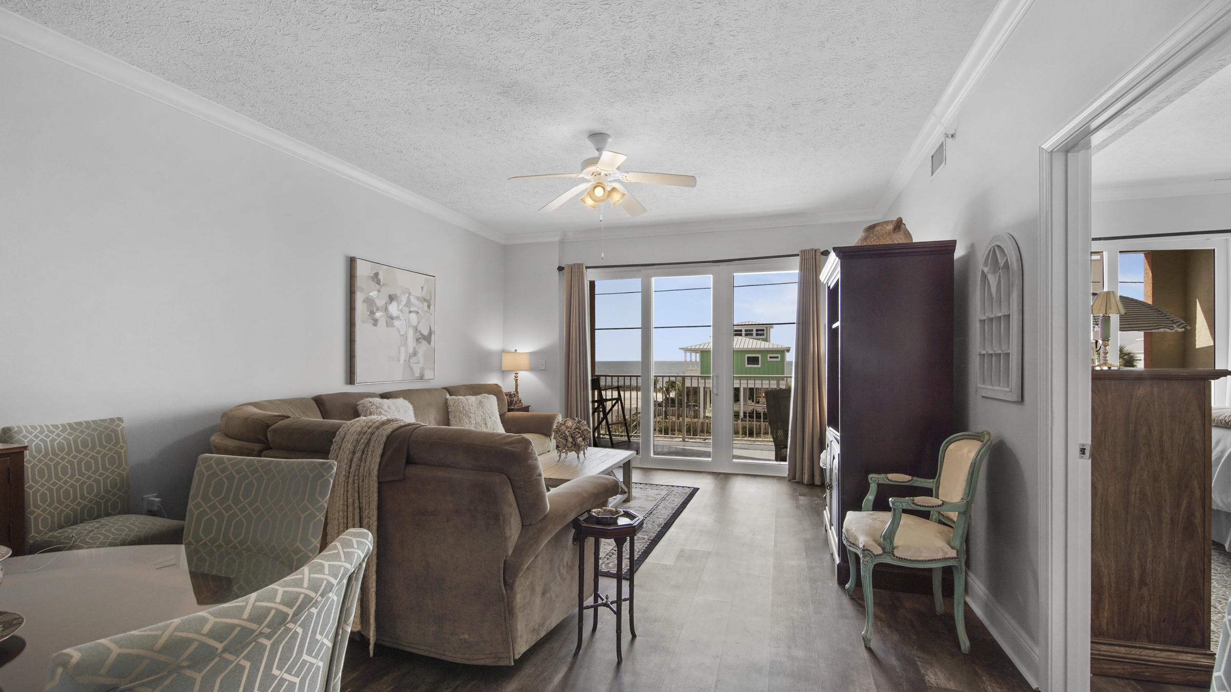 Summerhouse - Residential