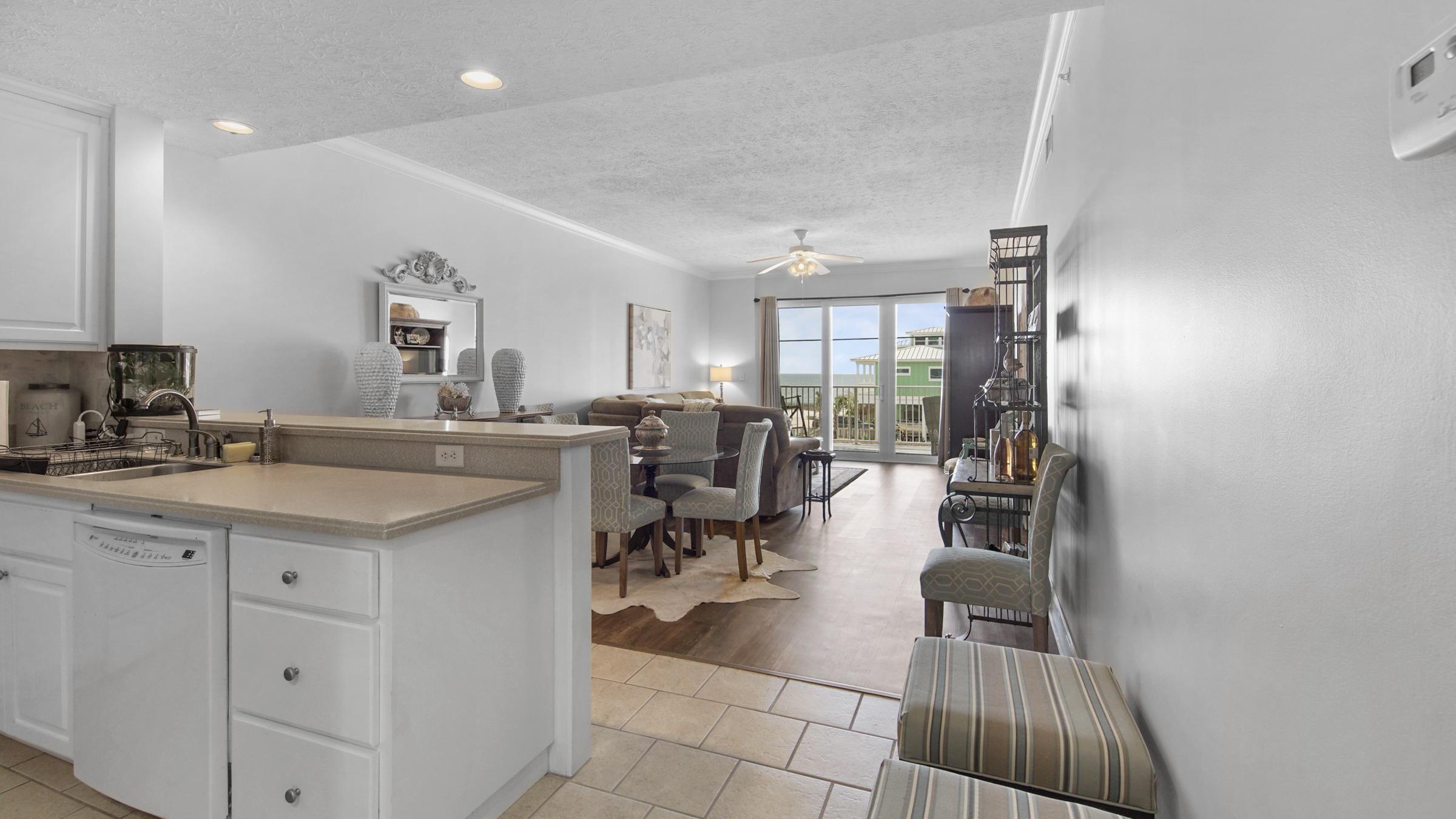 Summerhouse - Residential