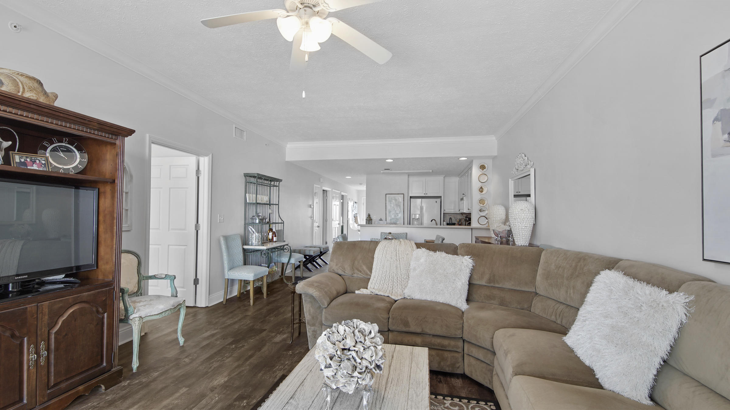 Summerhouse - Residential