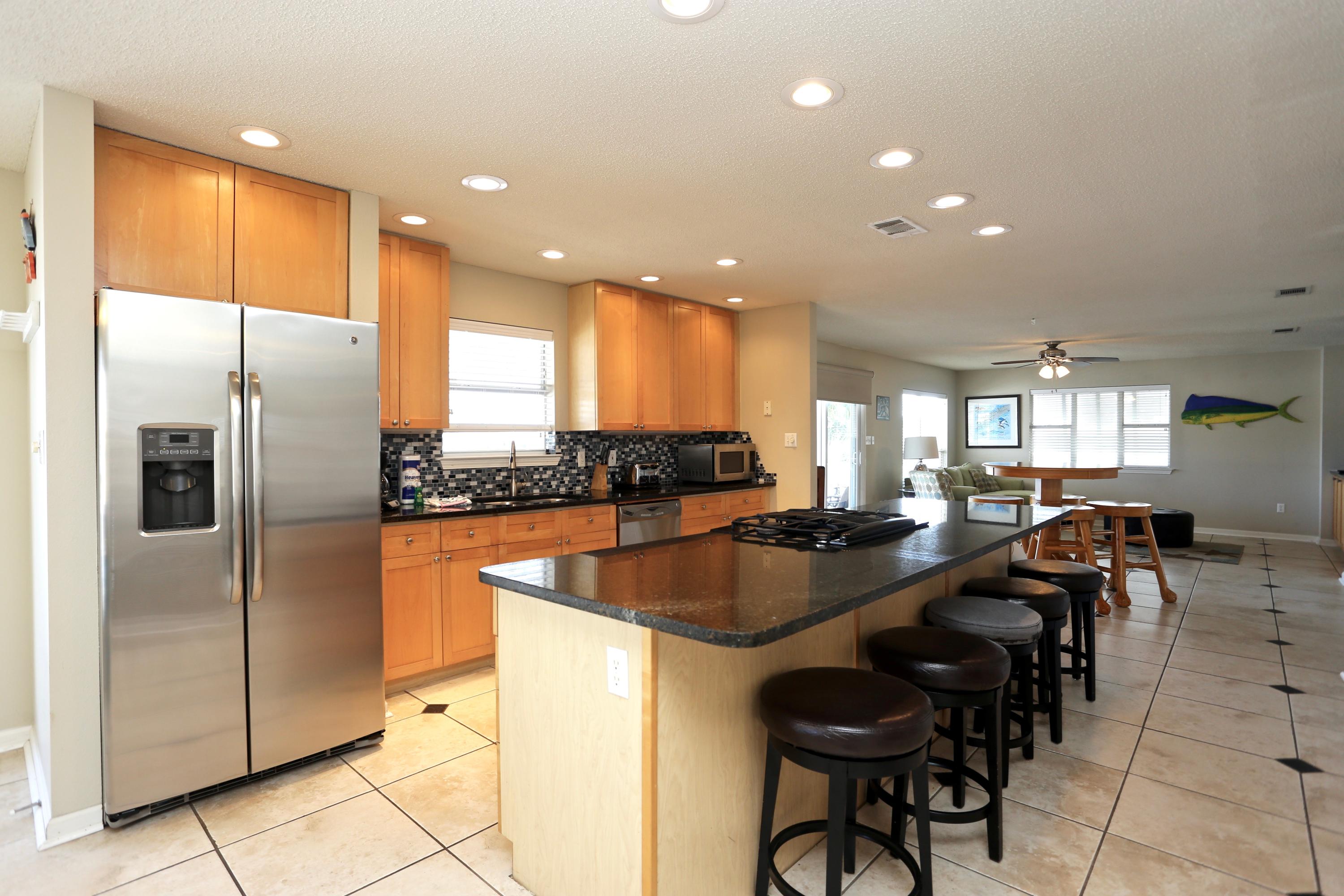 HOLIDSAY ISLE LOT 3 BLK E - Residential