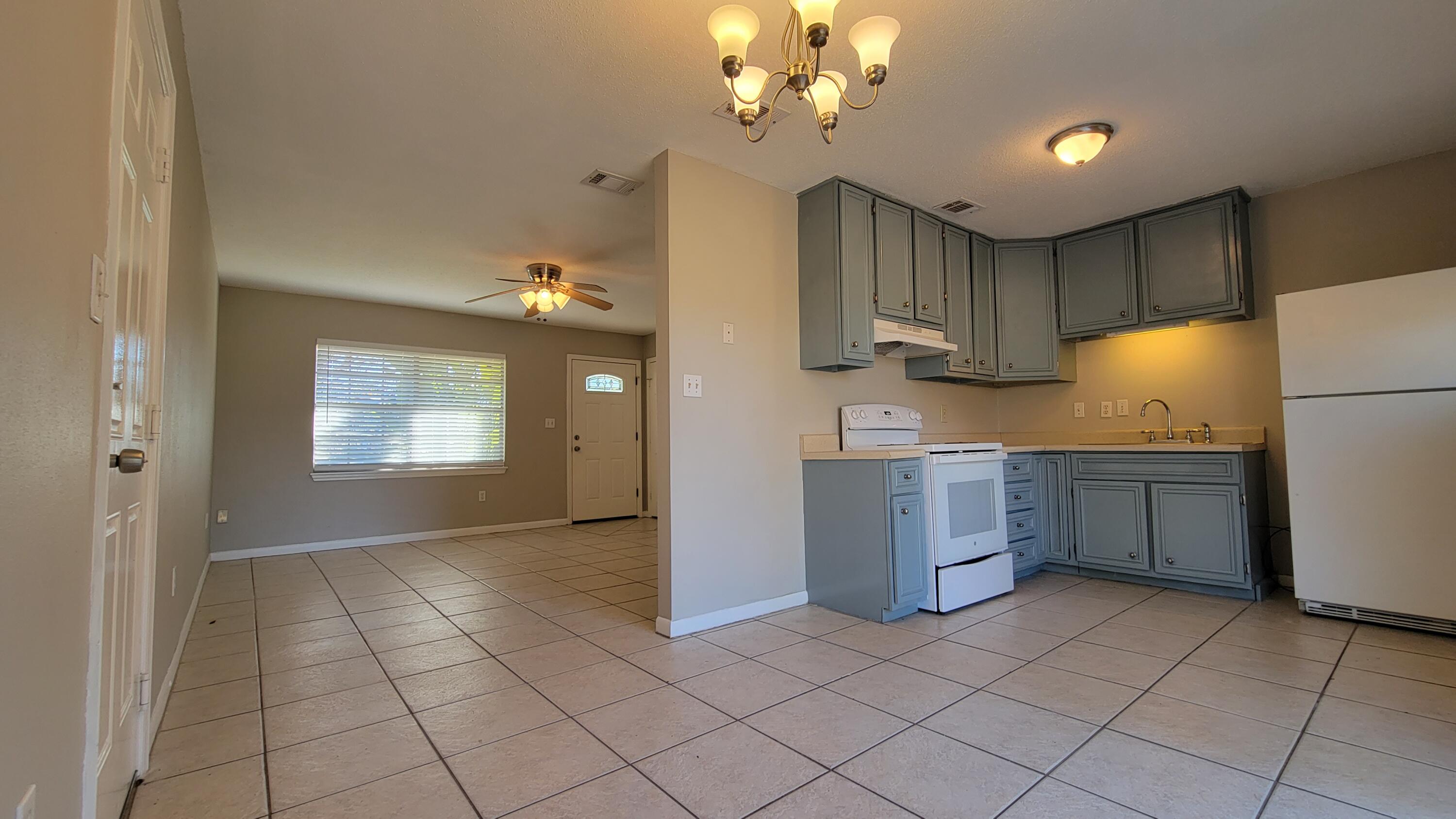 SPRINGLAKE - Residential Lease