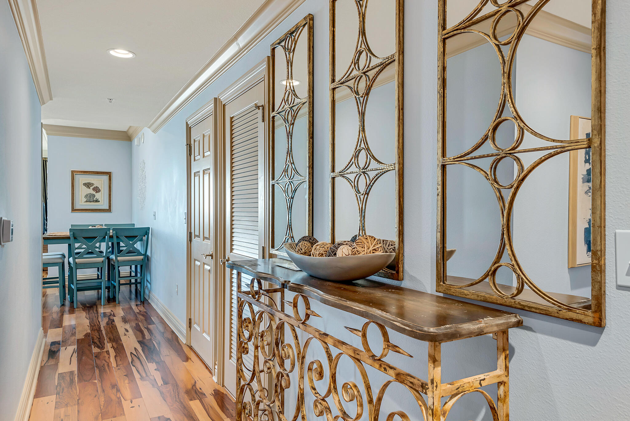 EMERALD GRANDE - Residential