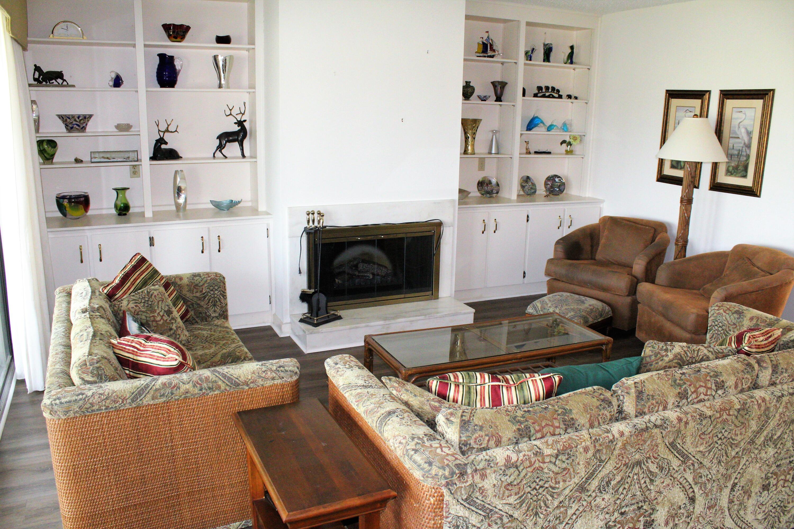BAY POINT UNIT 1 - Residential