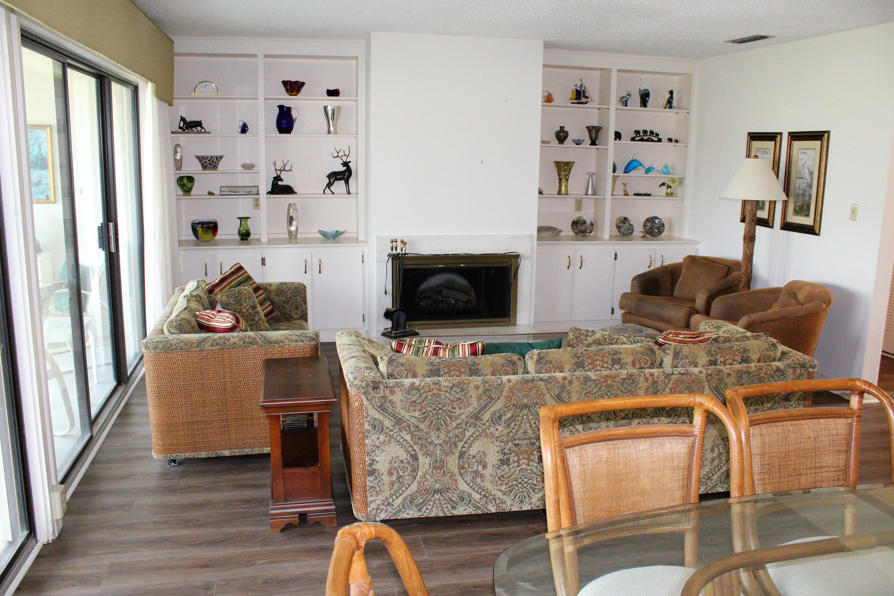 BAY POINT UNIT 1 - Residential