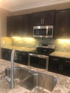 LLOYD & HETHERINGTON - Residential