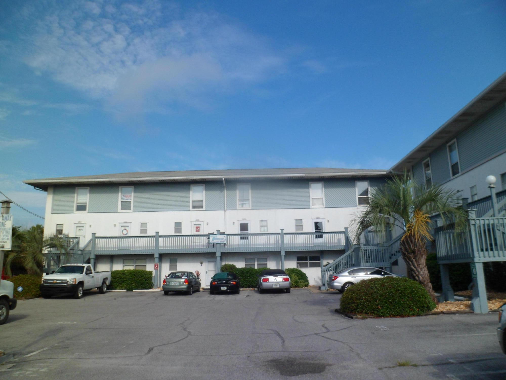 ISLAND BREEZE CONDO - Residential