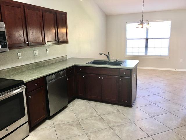 LEE FARM - Residential