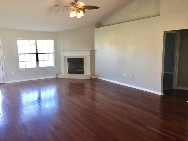 LEE FARM - Residential