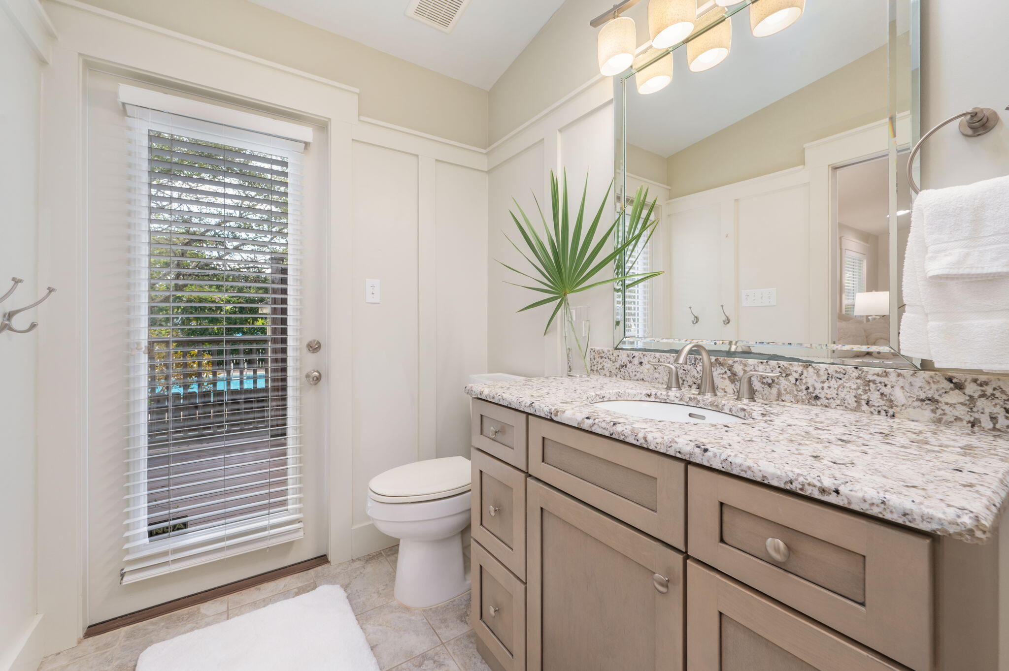 SEAGROVE 5TH ADDN - Residential