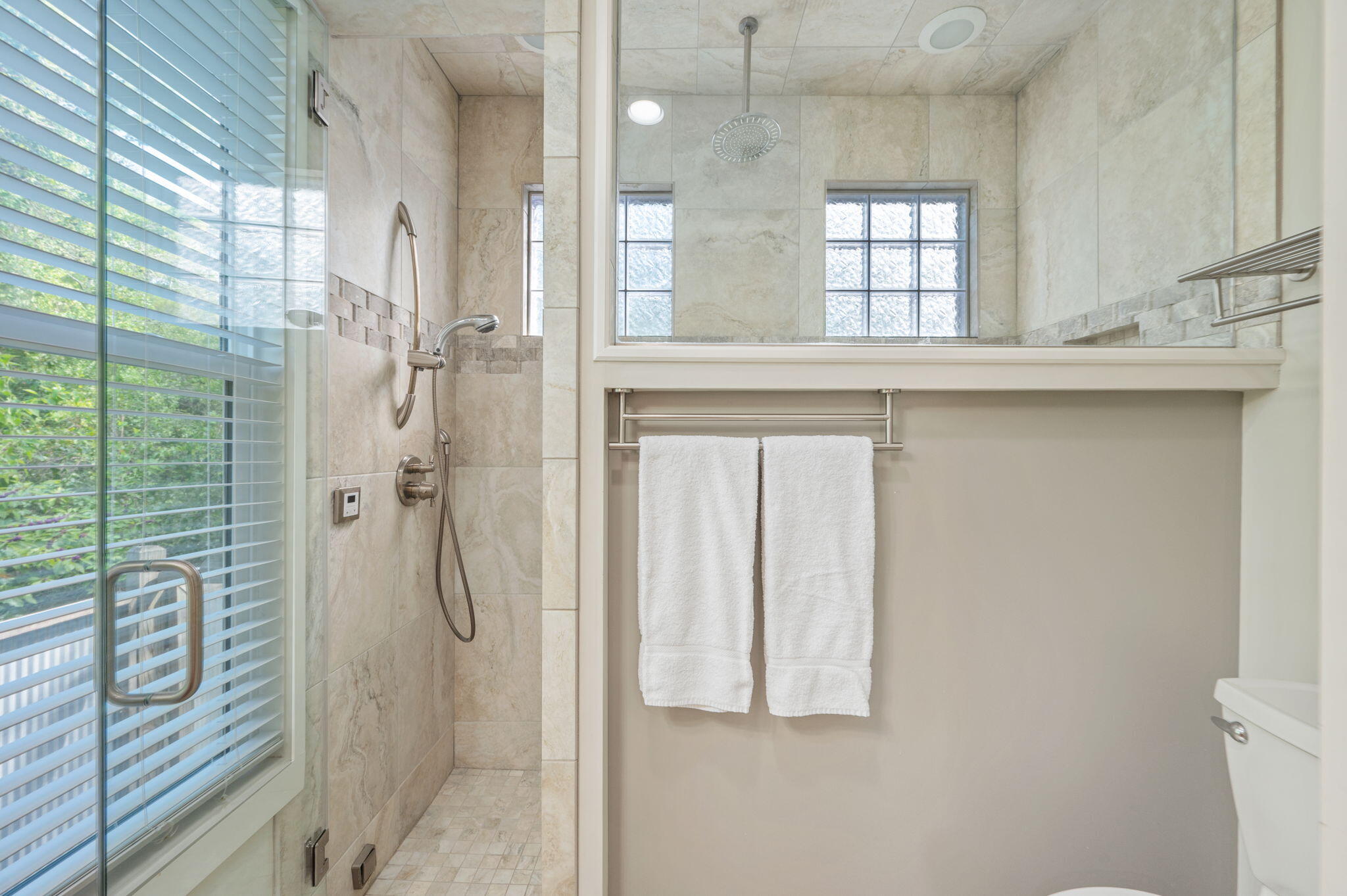 SEAGROVE 5TH ADDN - Residential
