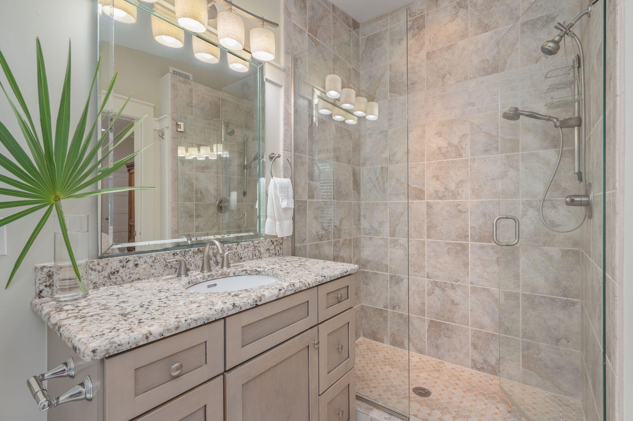 SEAGROVE 5TH ADDN - Residential
