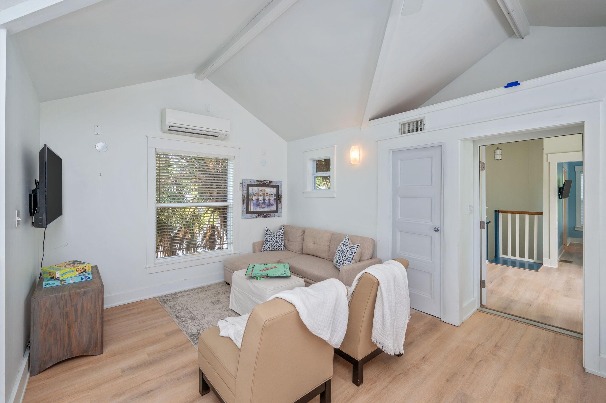 SEAGROVE 5TH ADDN - Residential