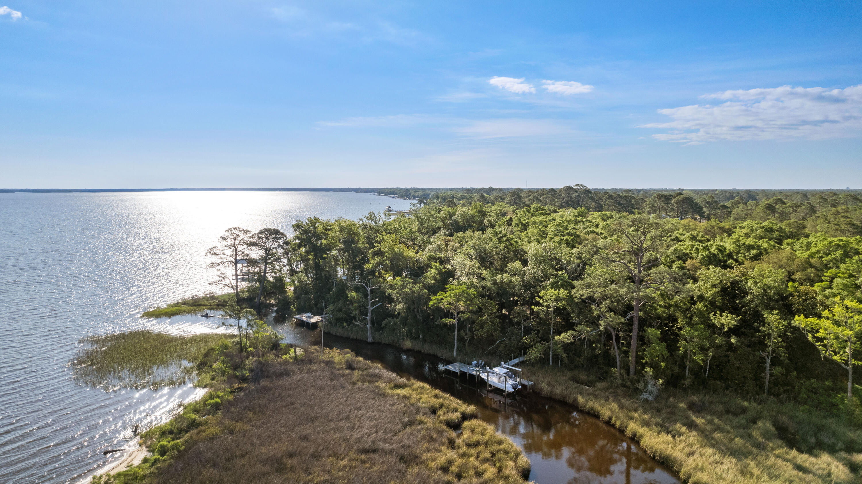 ESTUARY - Land