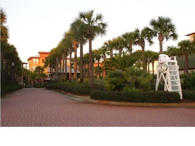 TREETOP VILLAGE - Land