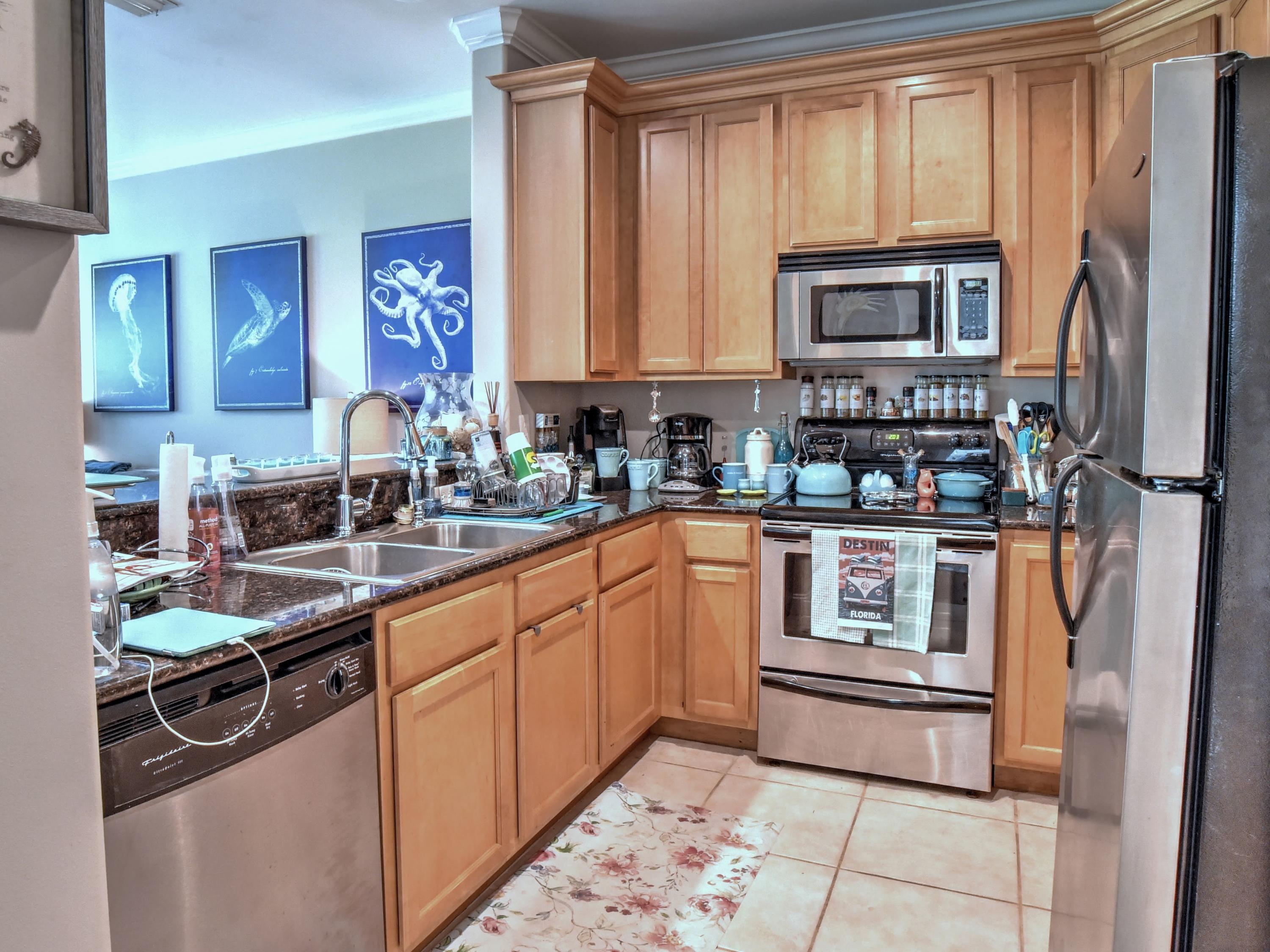 OLD BAY T/H - Residential Lease