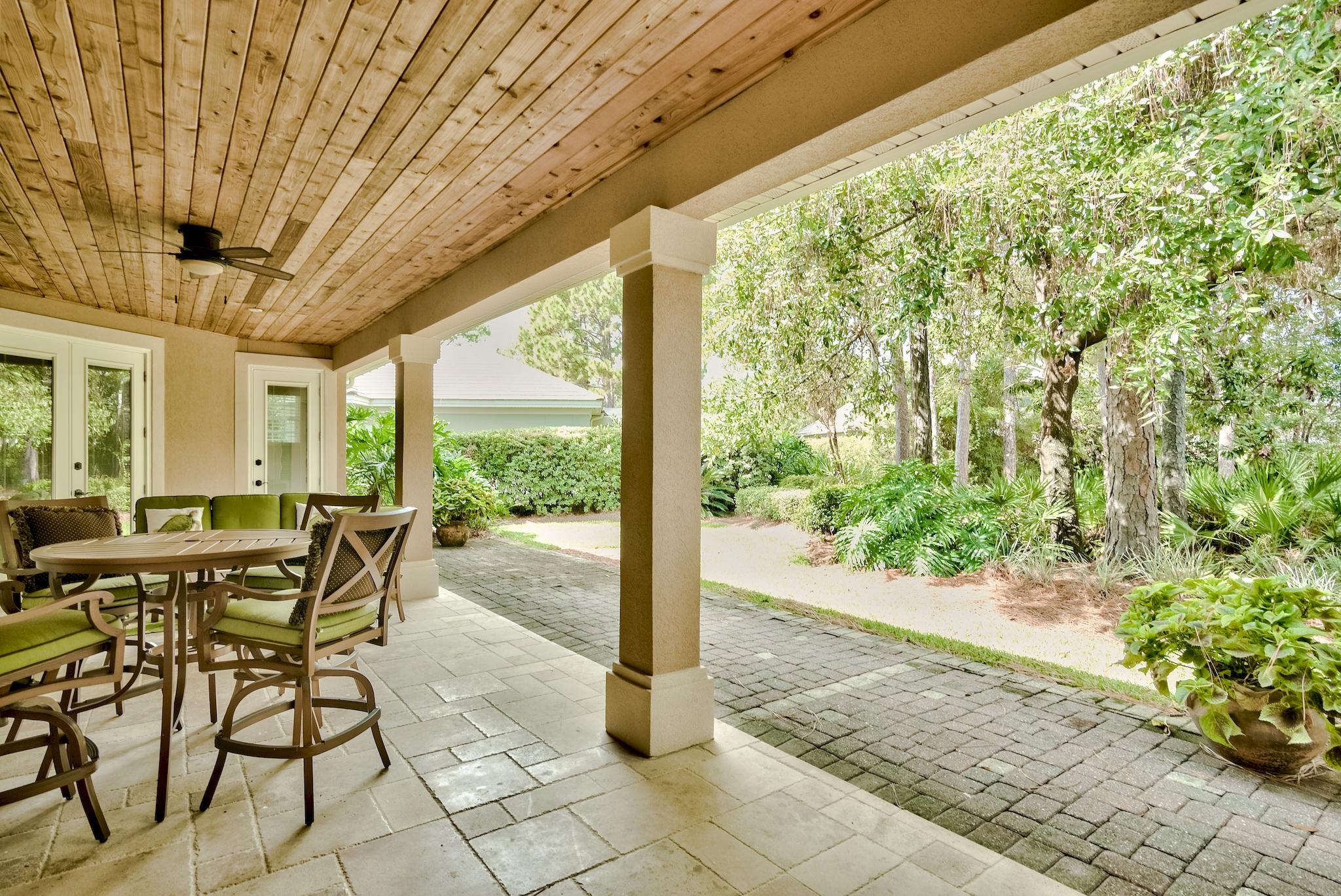 BAYTOWNE AVE EAST - Residential