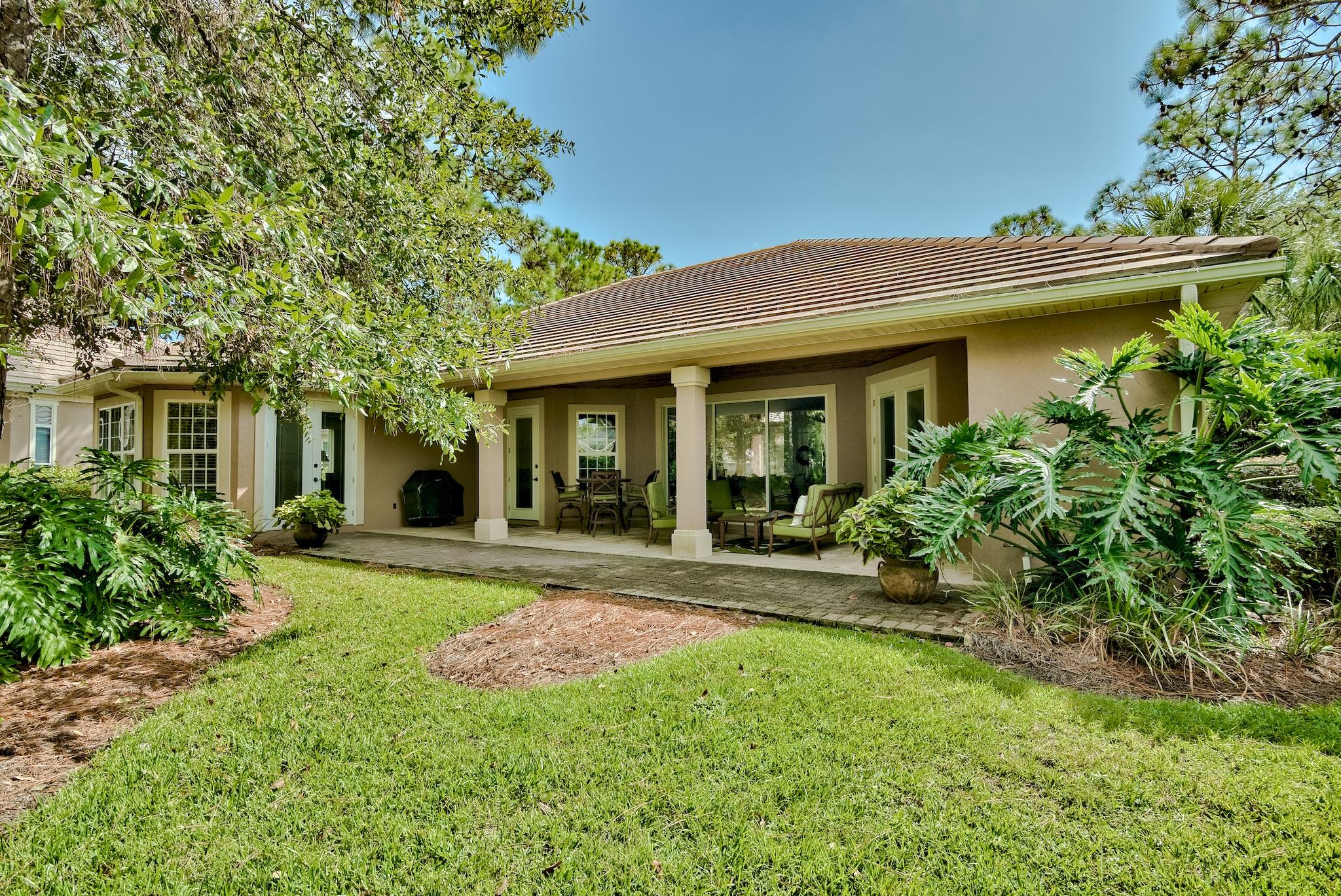 BAYTOWNE AVE EAST - Residential