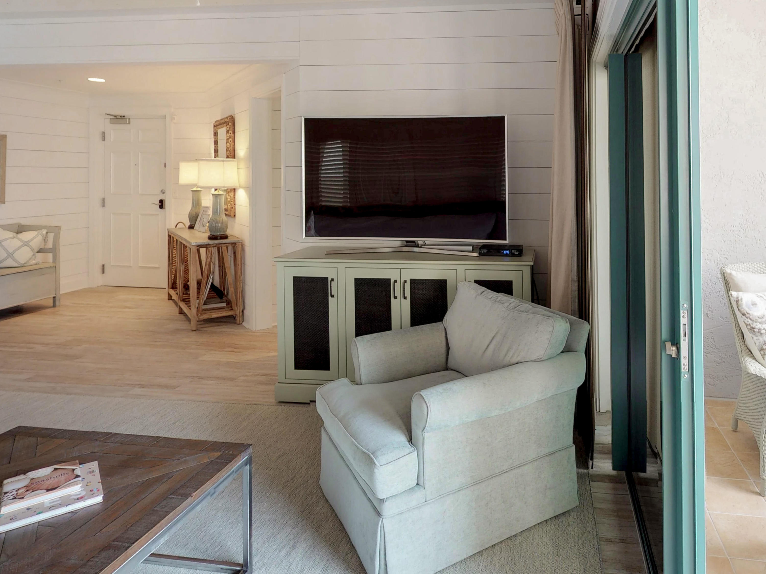 SOUTHWINDS III AT SANDESTIN - Residential