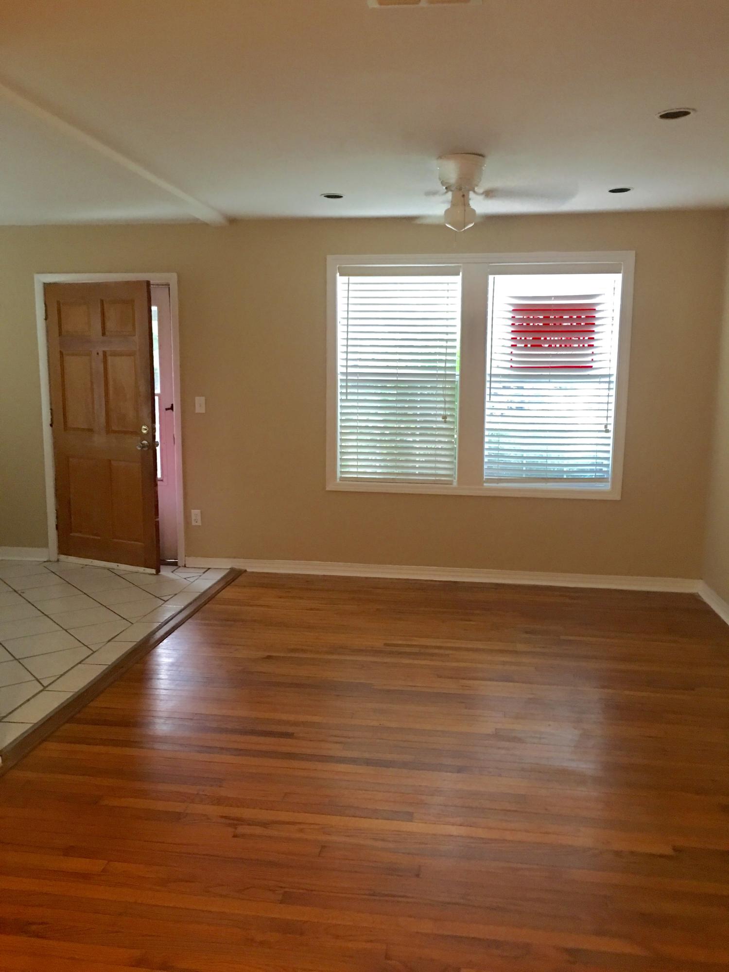 EDGEWATER - Residential